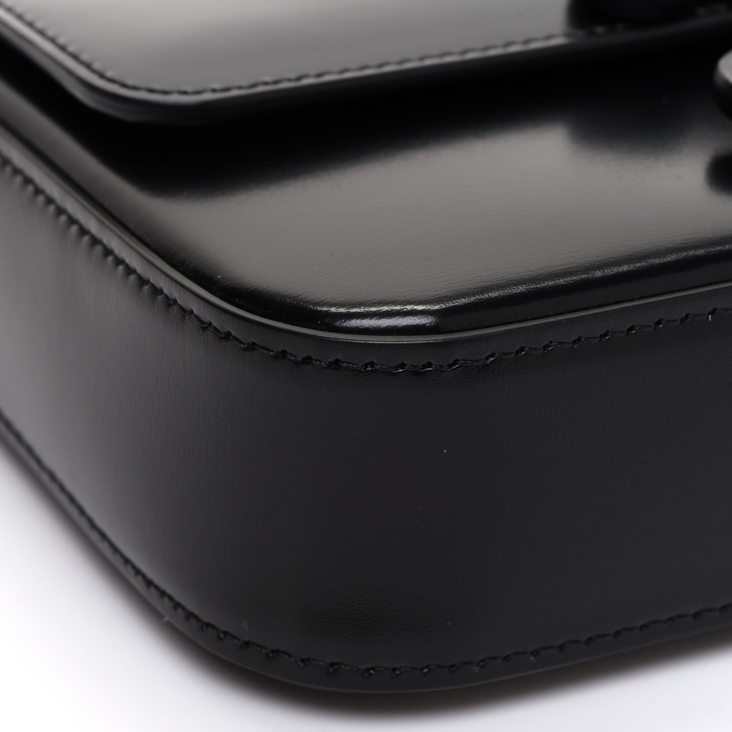 Shiny Calfskin Cuir Triomphe Chain Shoulder Bag Black