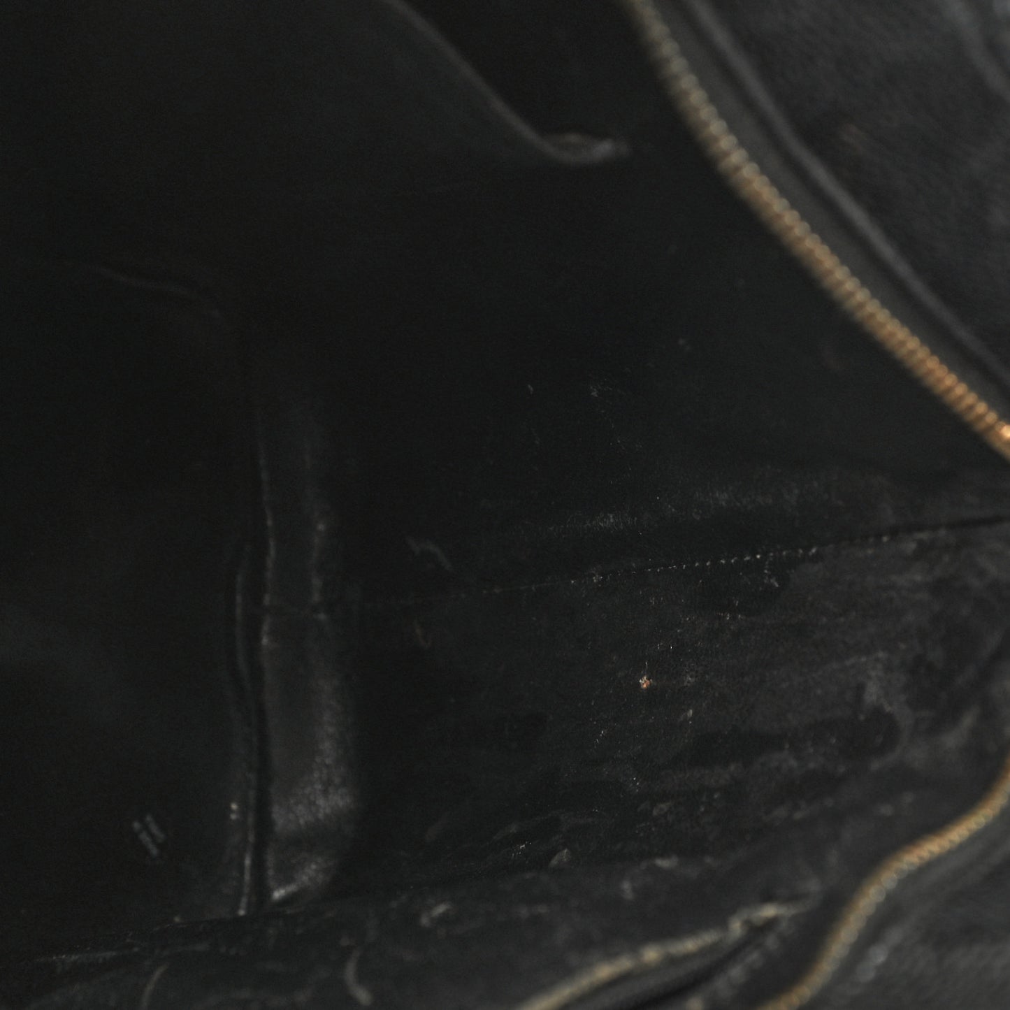 Caviar Quilted Medallion Tote Black