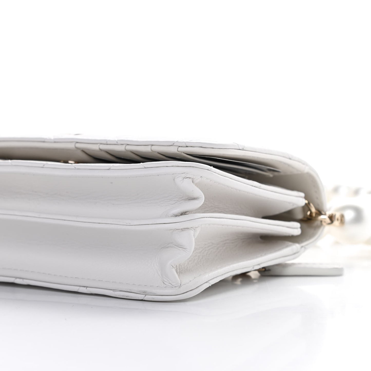 Calfskin Quilted Mini Maxi Pearls Wallet On Chain WOC White