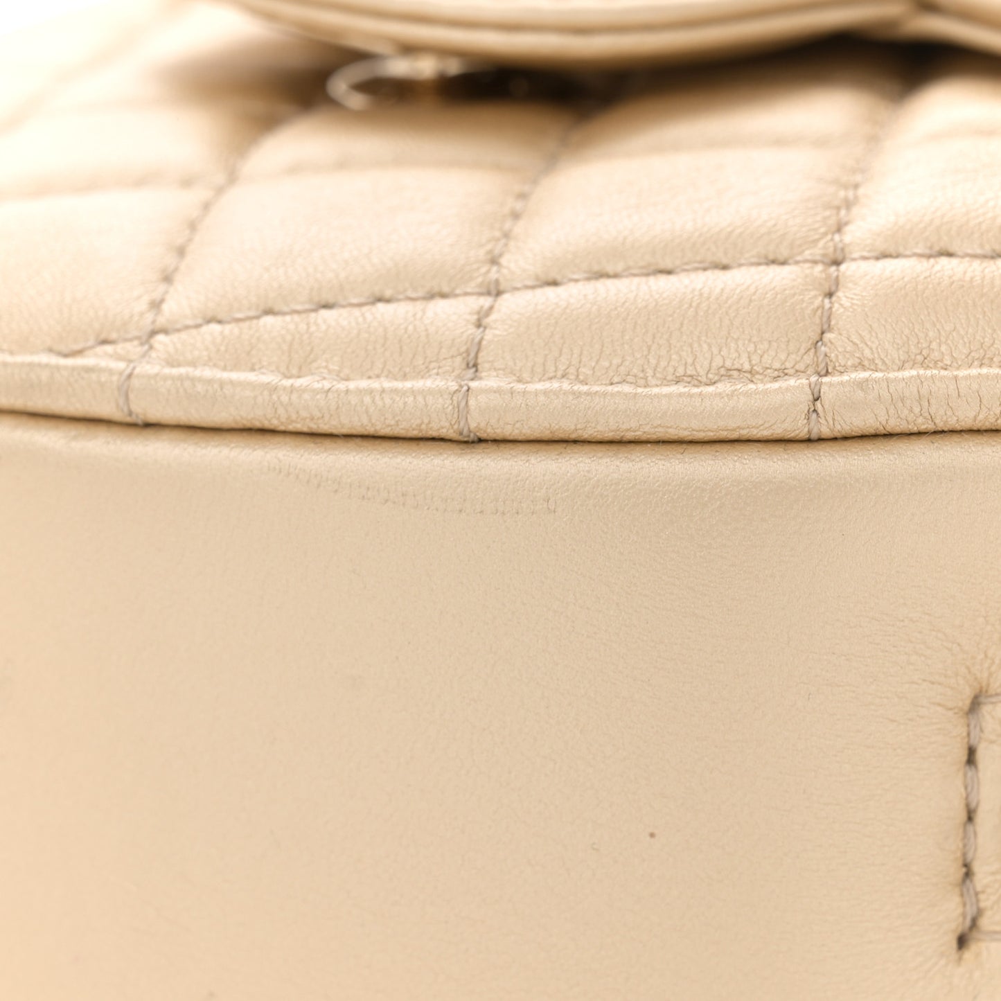 Metallic Lambskin Quilted CC In Love Heart Bag Gold