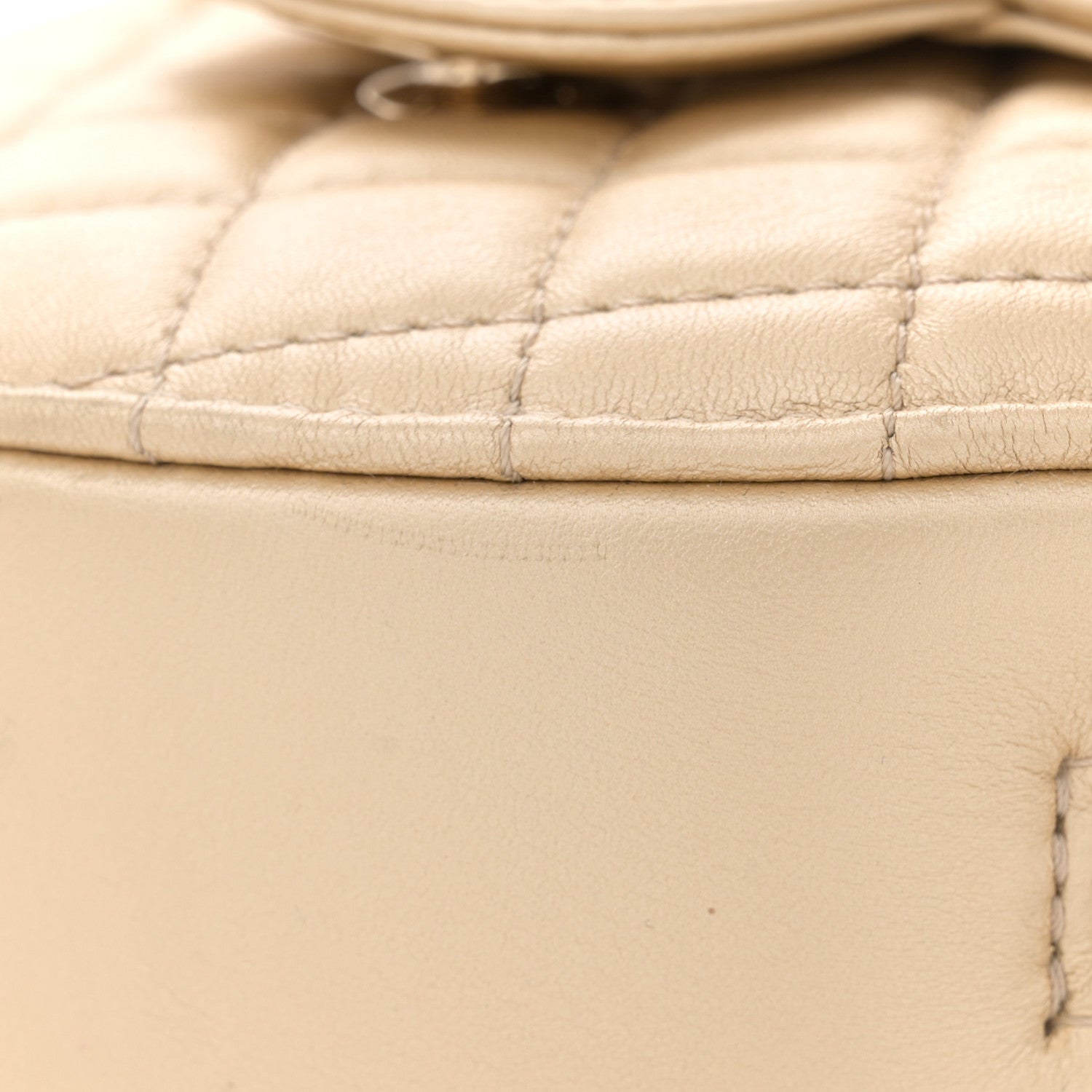 Chanel Metallic Lambskin Quilted CC In Love Heart Bag Gold 11 of 11