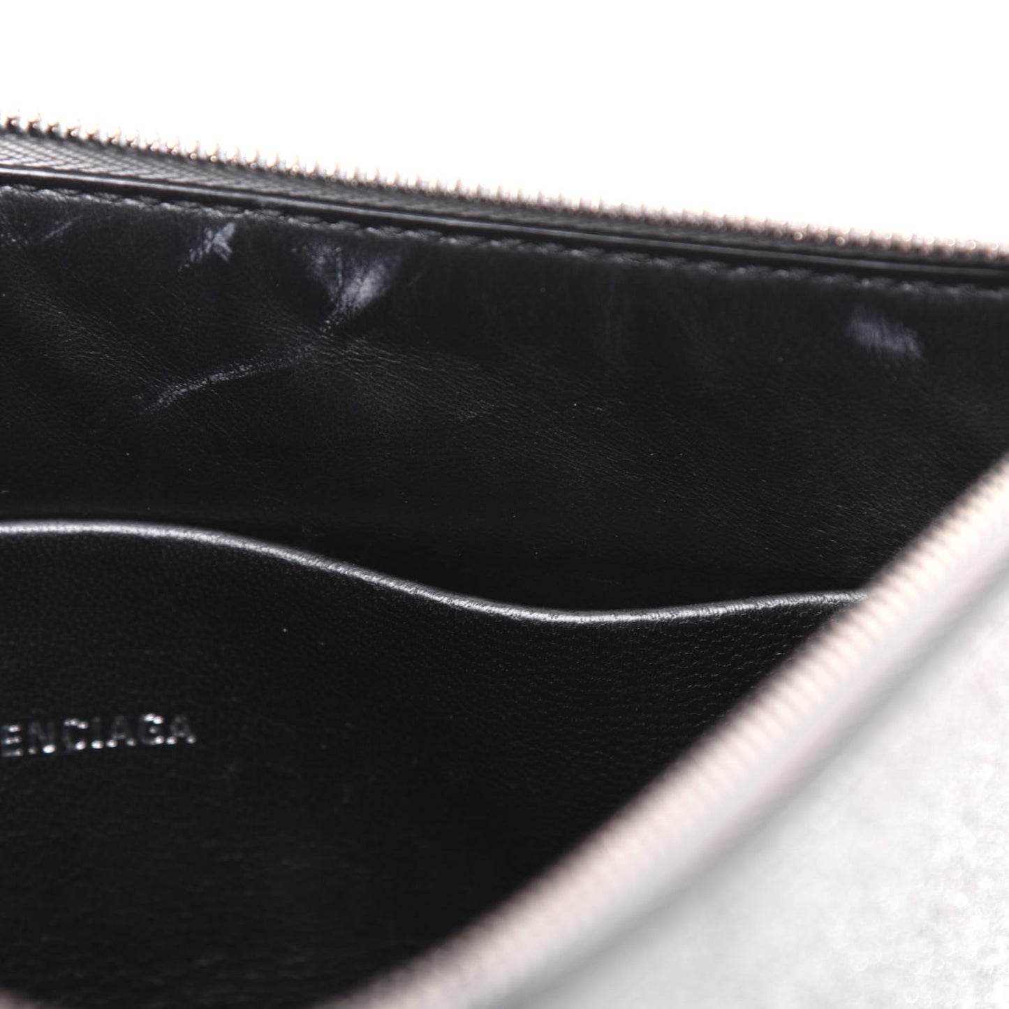 Glitter Calfskin Logo Everyday Pouch M Silver