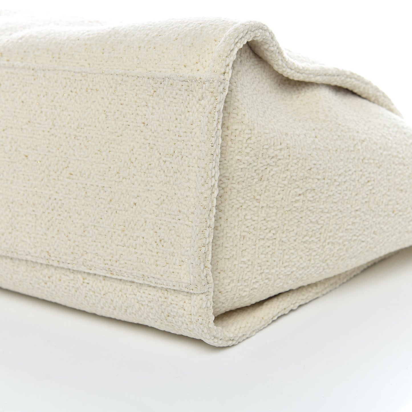 Lurex Boucle Large Deauville Tote White