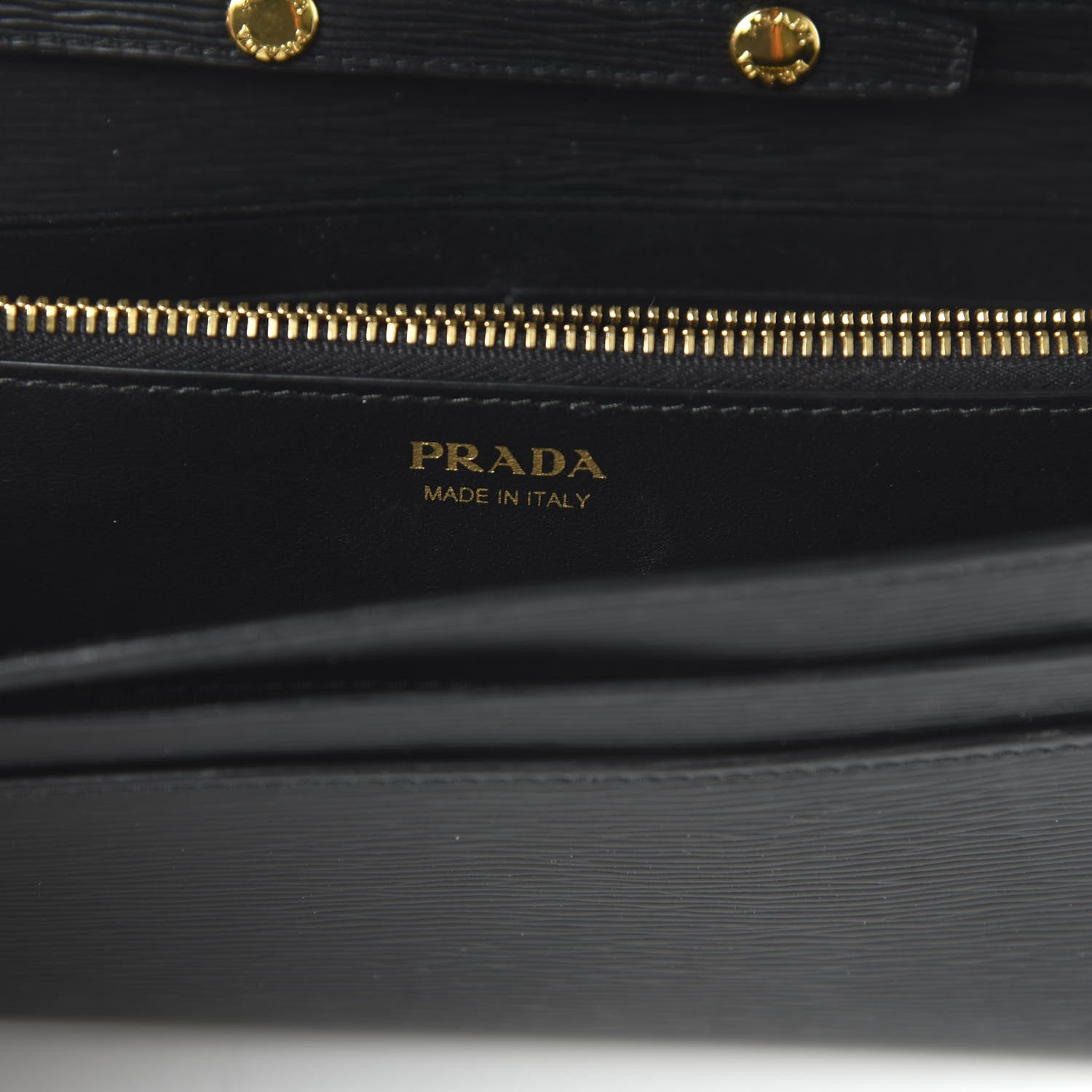 Prada Vitello Move Metal Oro Chain Wallet Black 8 of 9