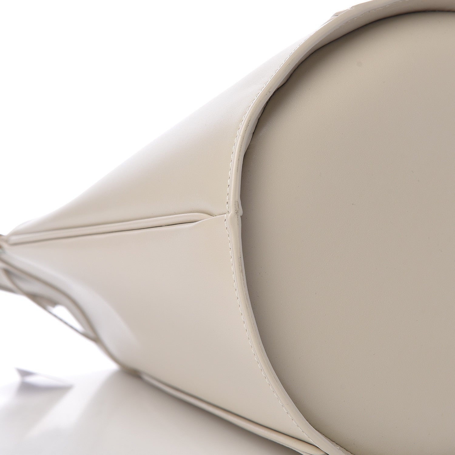 Saint Laurent Smooth Calfskin Medium Talitha Bucket Bag Vintage White 8 of 9