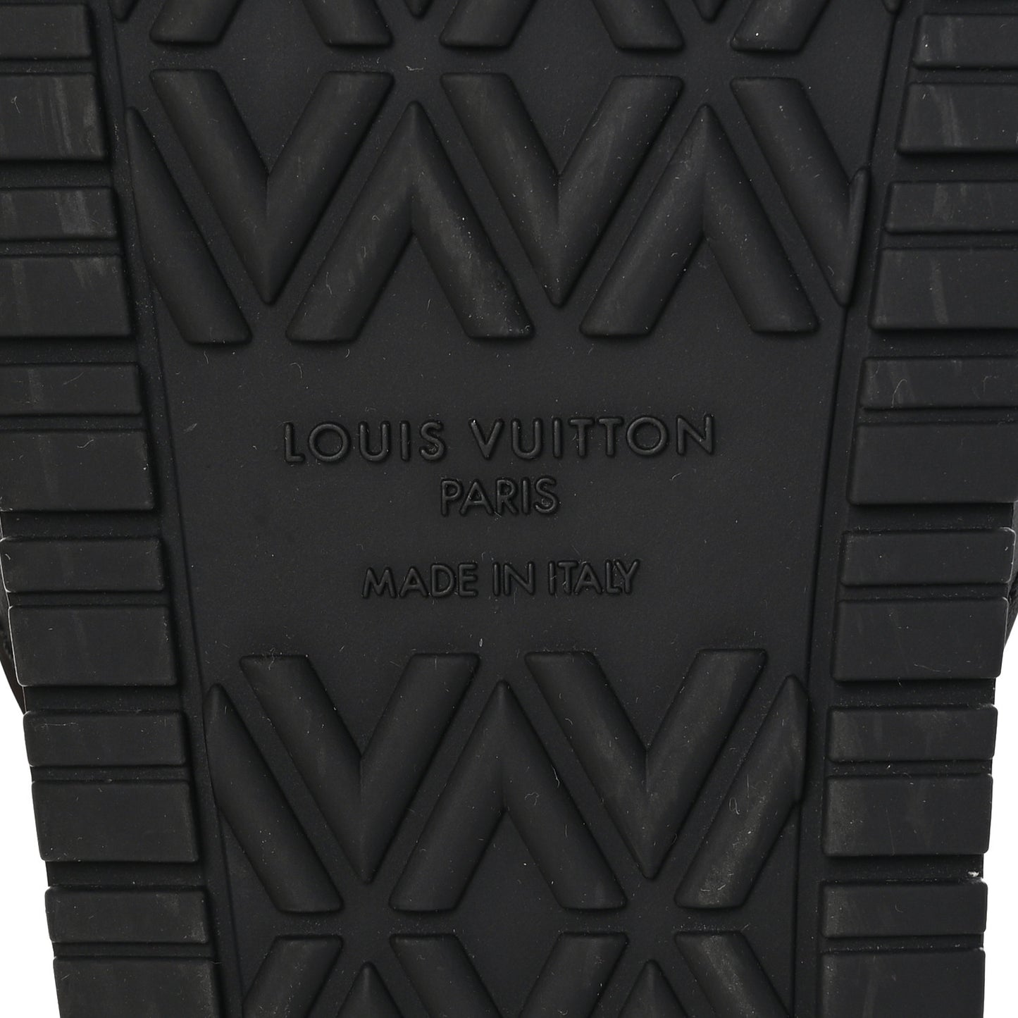 Calfskin LV Isola Flat Sandals 39 Black