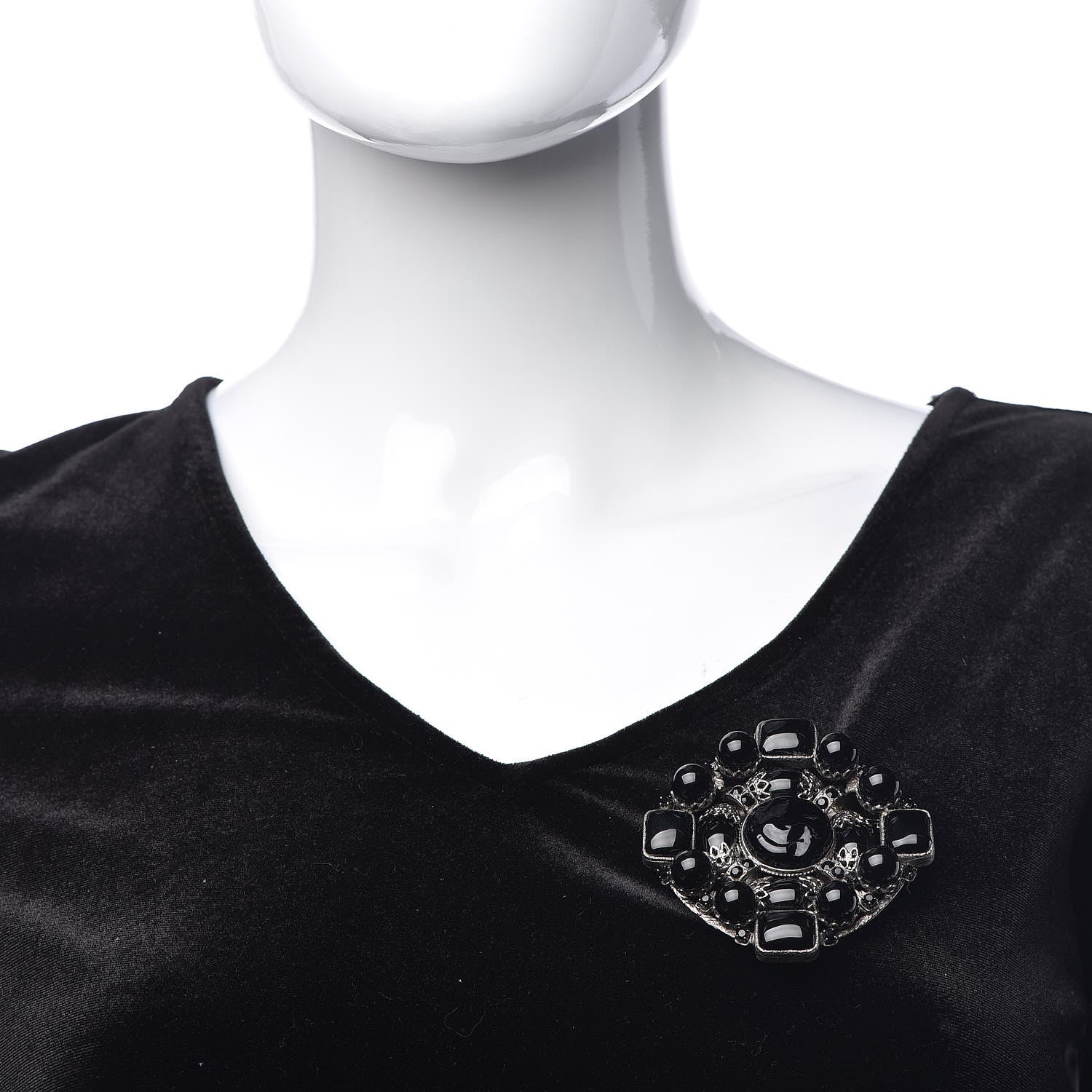 Chanel Enamel Brooch Black 2 of 4