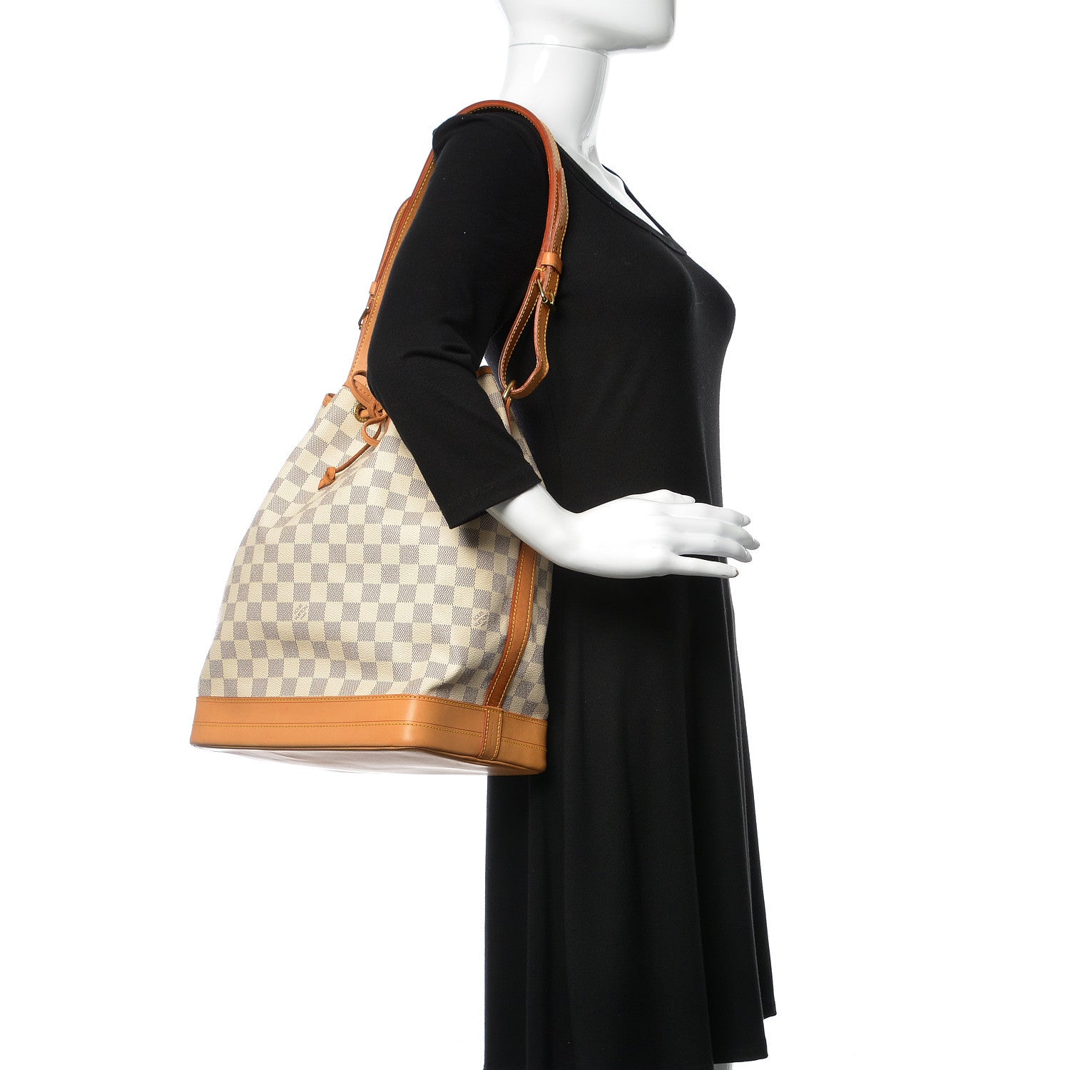 Louis Vuitton Damier Azur Noe 2 of 15