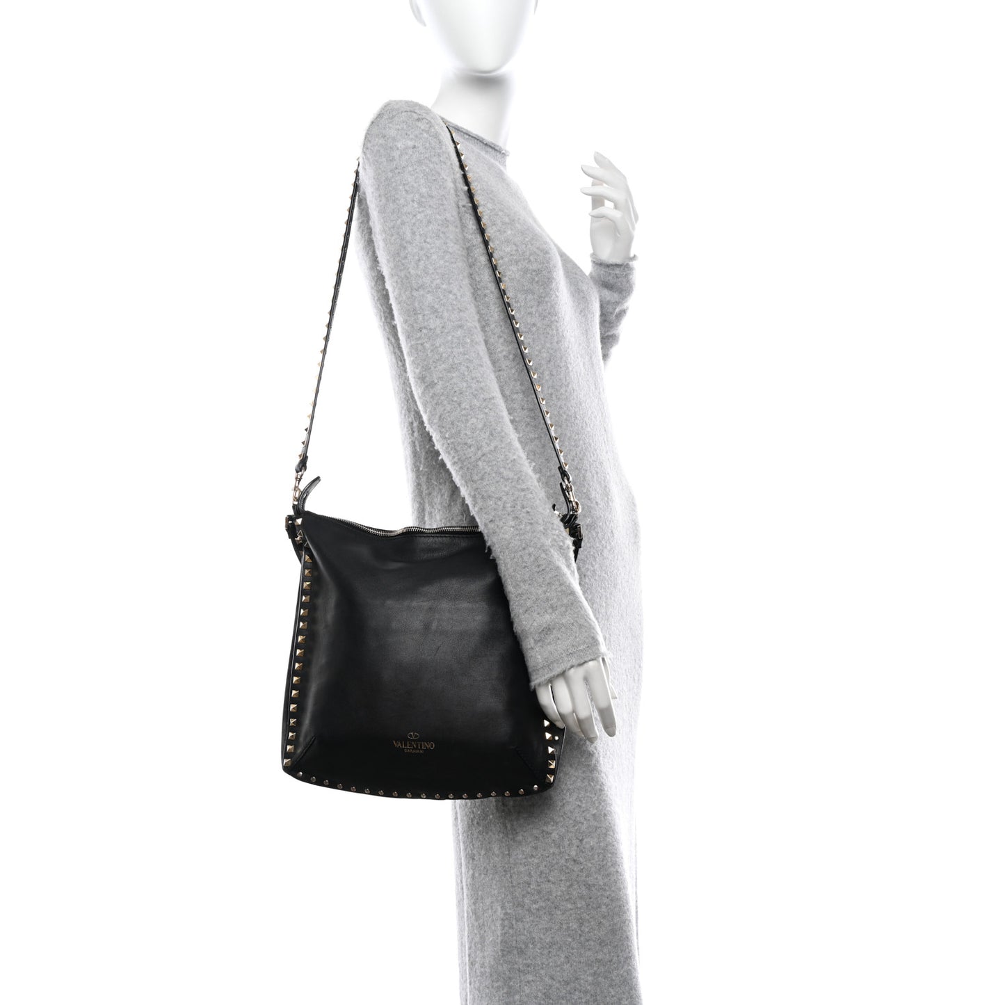 Vitello Small Rockstud Hobo Black
