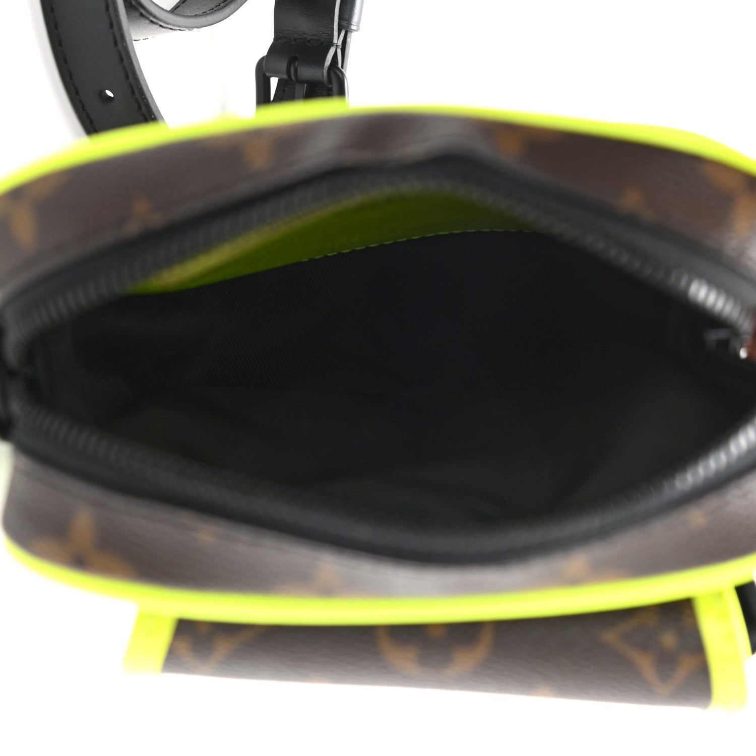 Louis Vuitton Monogram Macassar Christopher Wearable Wallet Fluorescent Yellow 5 of 9