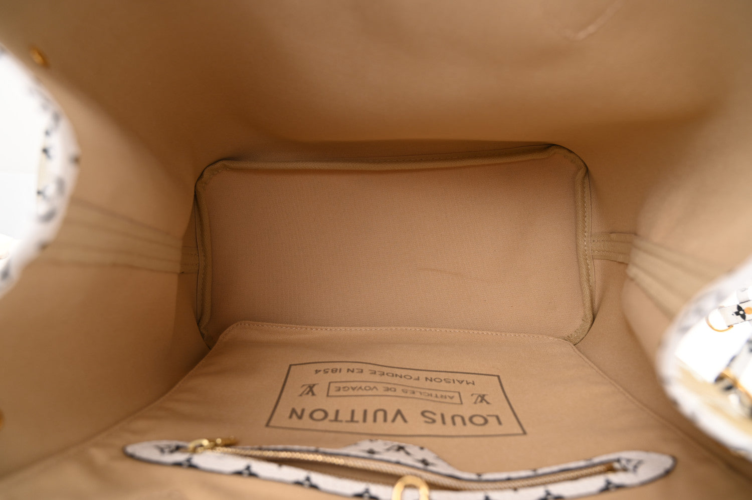 Louis Vuitton Monogram Giant Neverfull MM Kaki 6 of 11