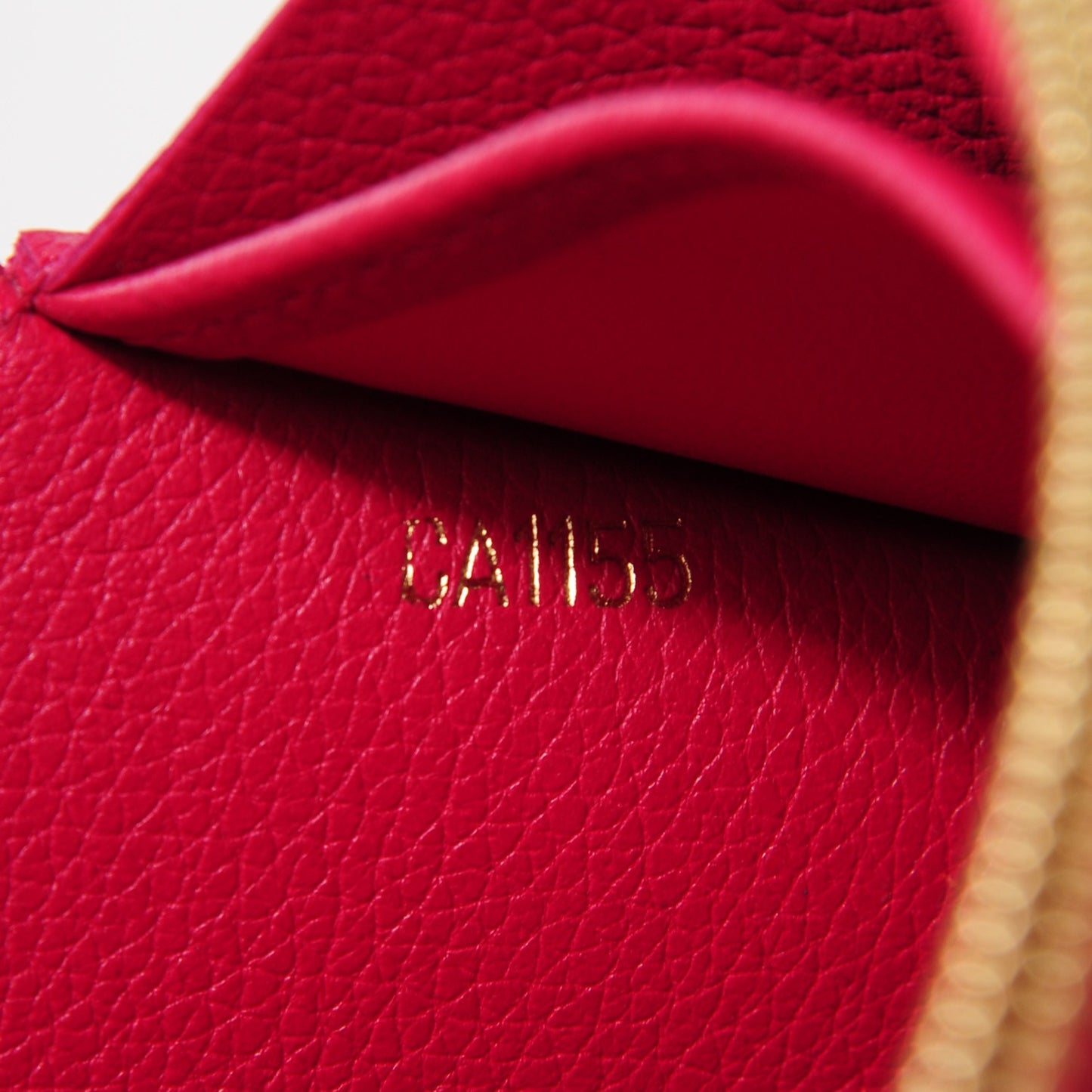 Calfskin Lockme Wallet Dahlia