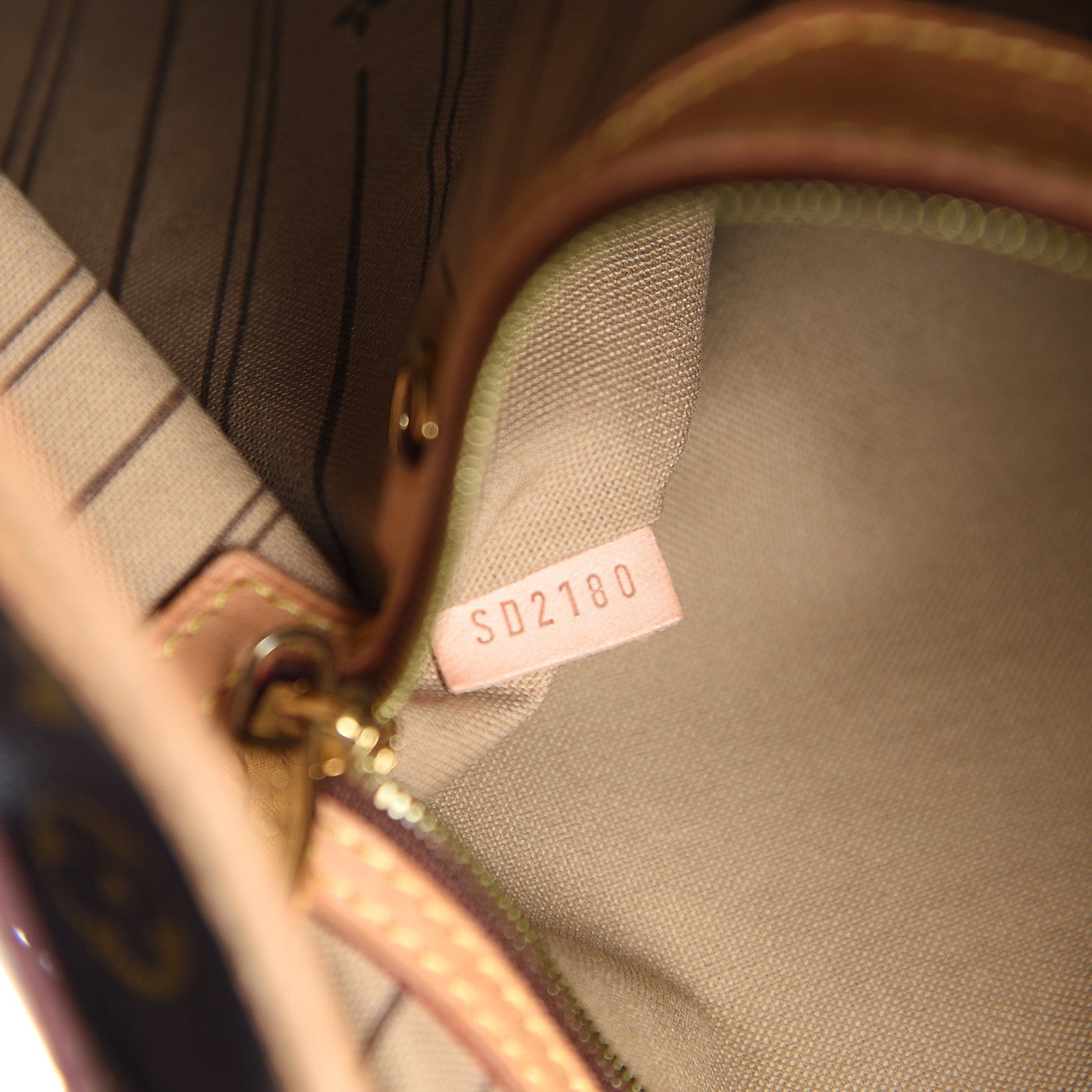 Louis Vuitton Monogram Delightful MM 8 of 14