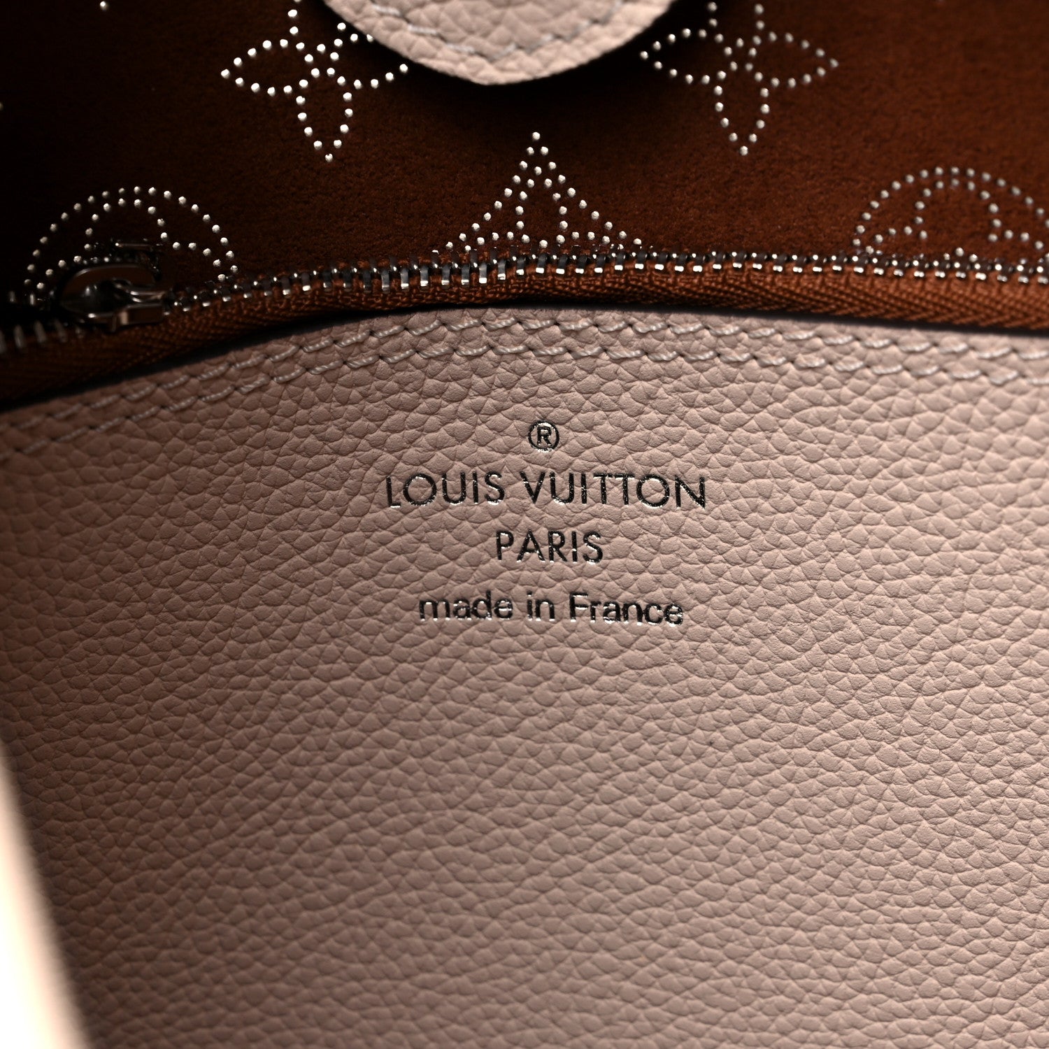 Louis Vuitton Mahina Carmel Hobo Creme 6 of 8