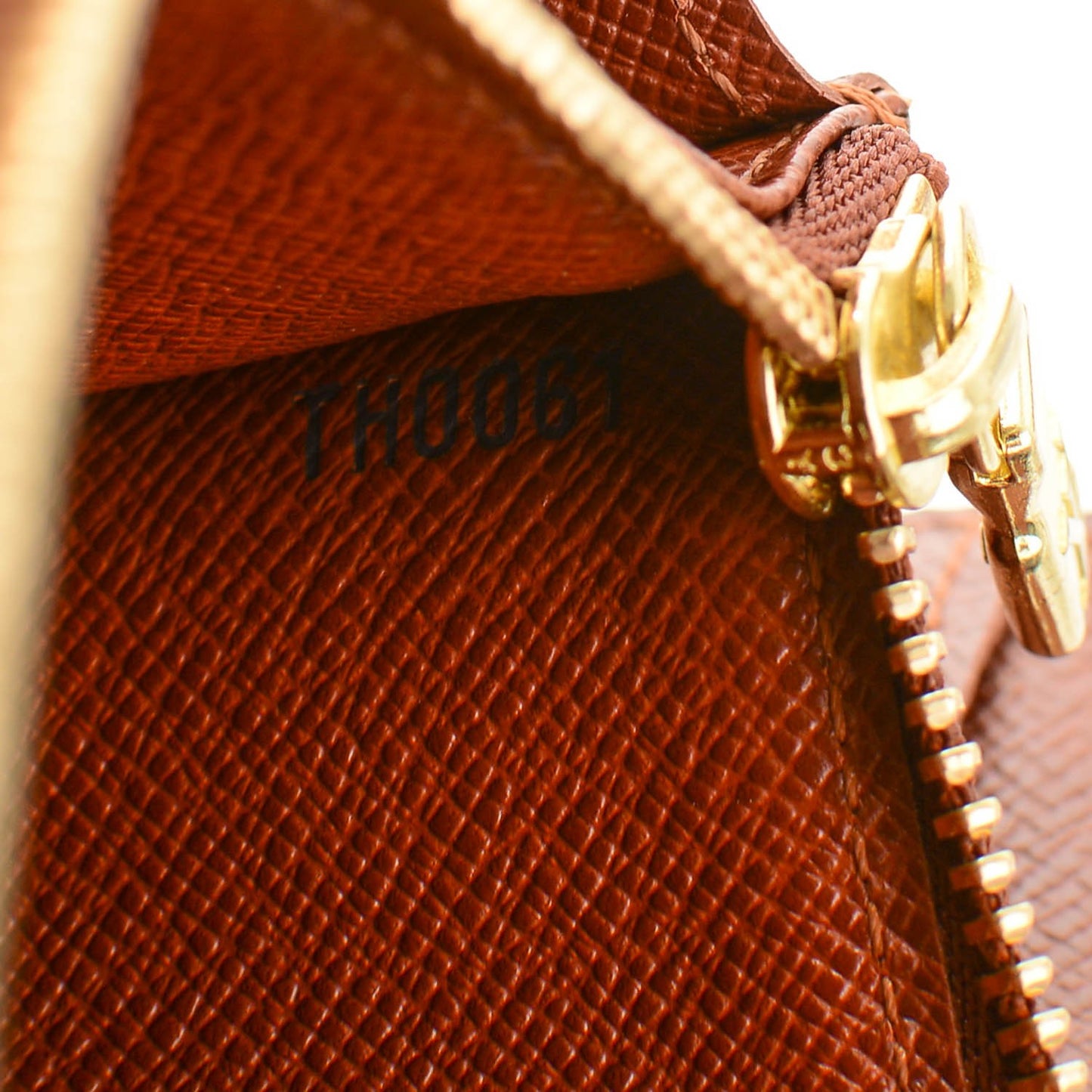 Monogram Graffiti Porte-Monnaie Wallet Silver