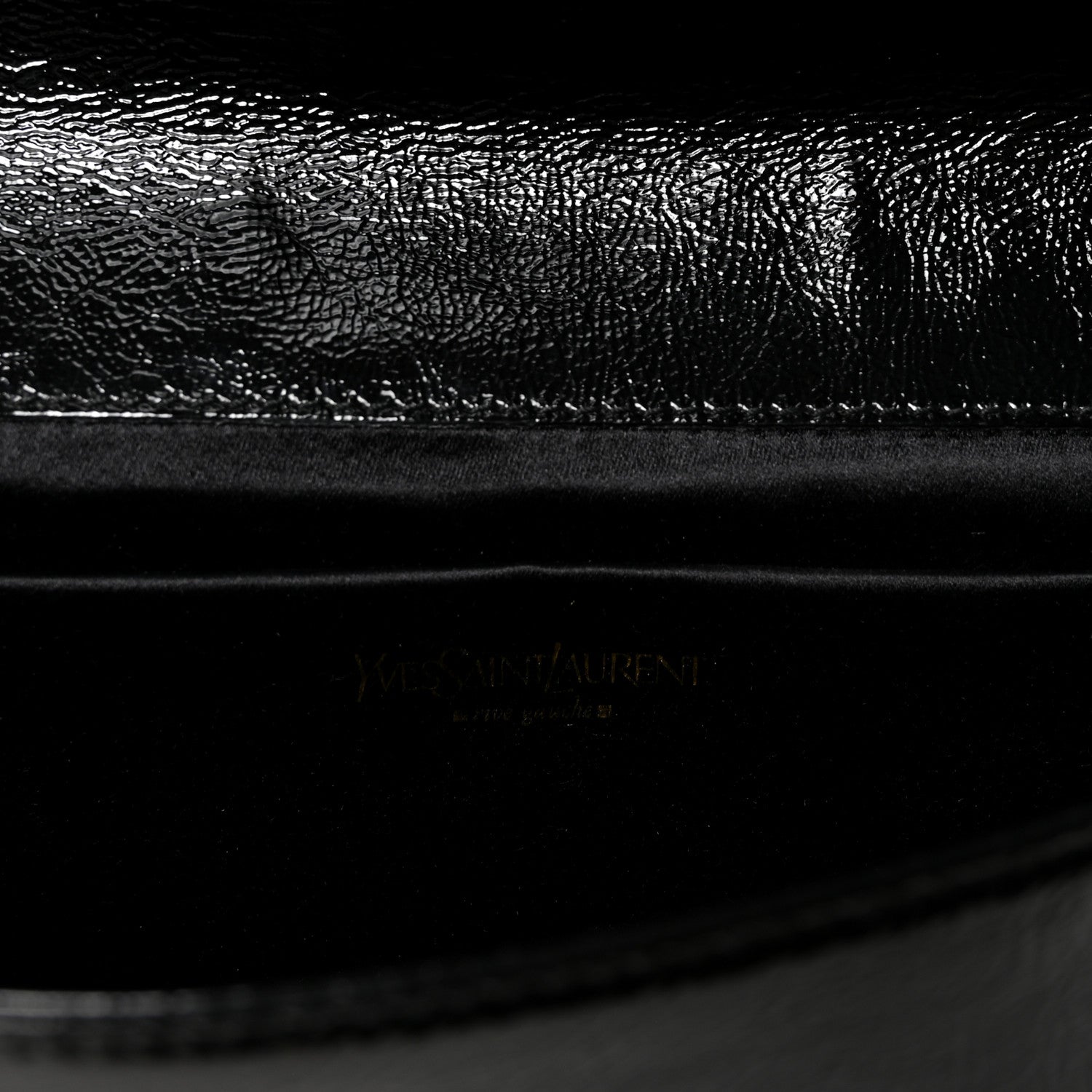 Saint Laurent Textured Patent Monogram Large Belle De Jour Clutch Black 6 of 6