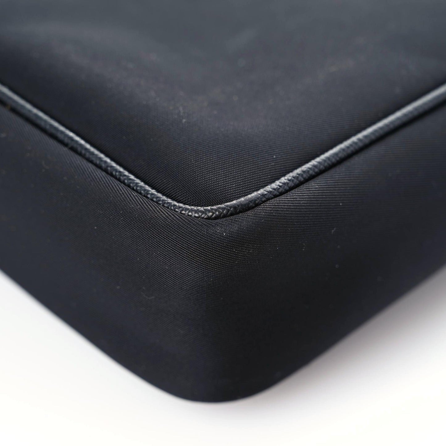 Nylon Flat Messenger Bag Black Yellow