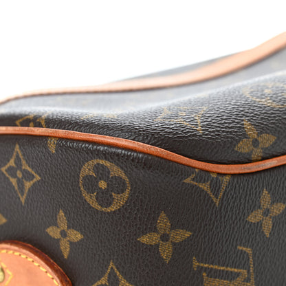 Louis Vuitton Monogram Blois 8 of 15