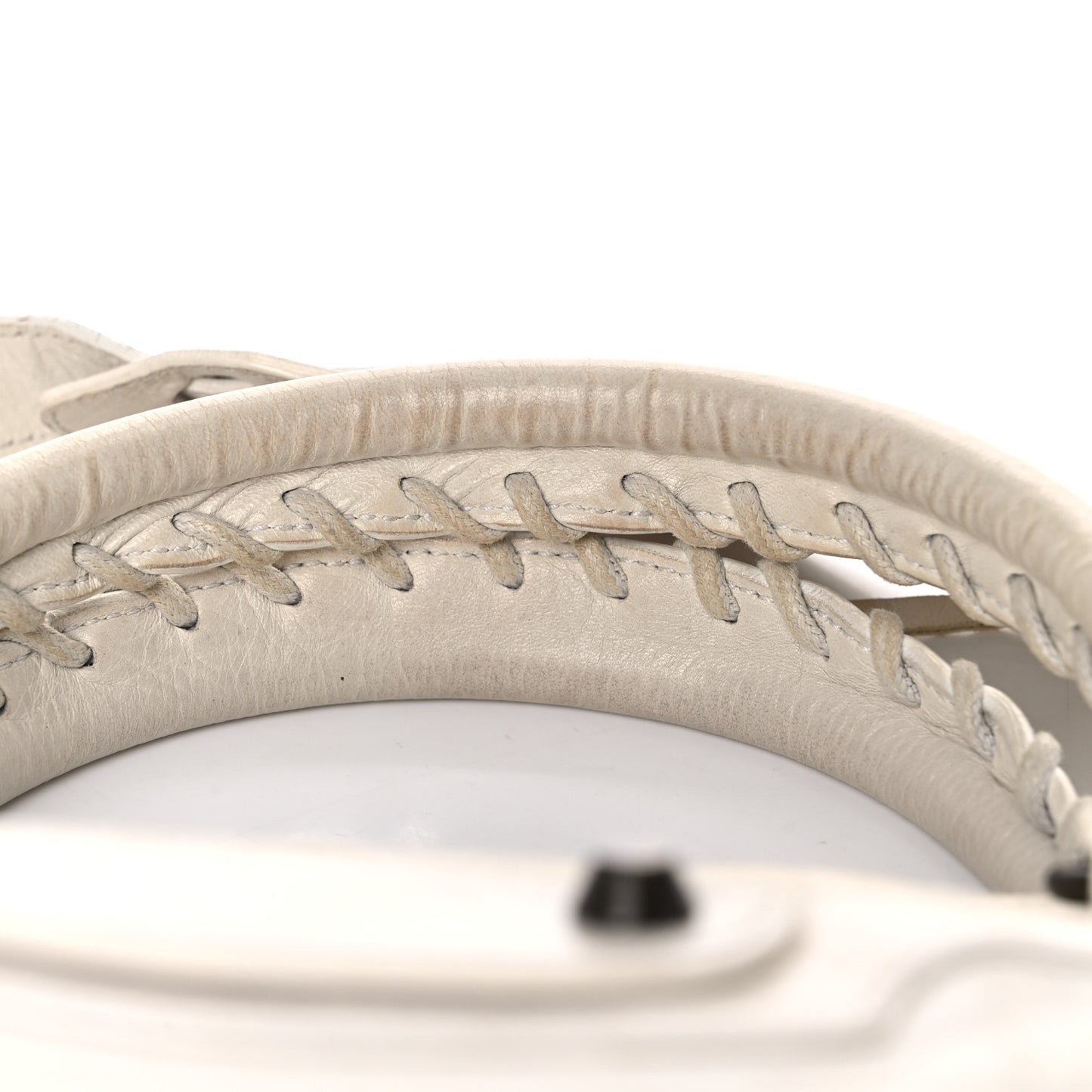 Chevre Classic Hardware First White