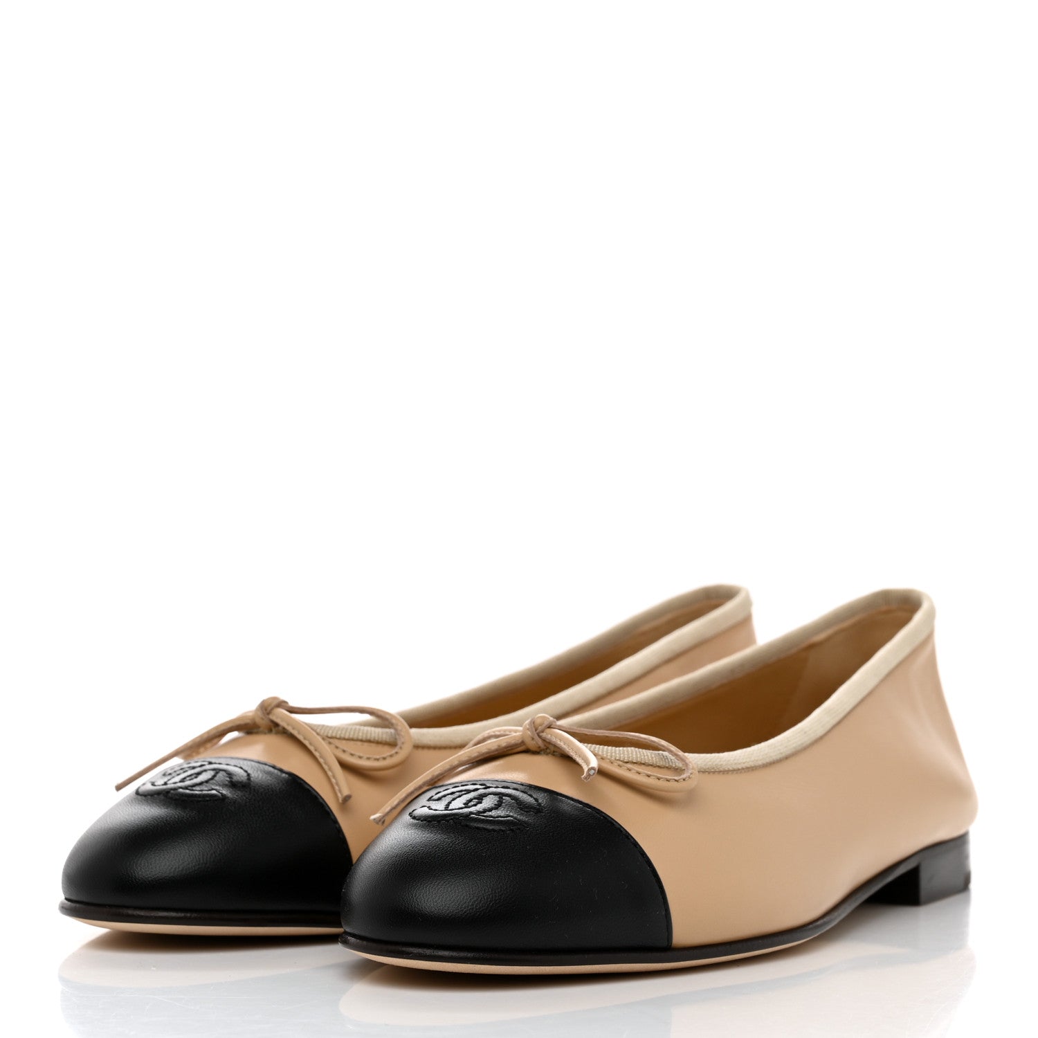 Chanel Lambskin Cap Toe CC Ballerina Flats 39 Beige Black 3 of 9