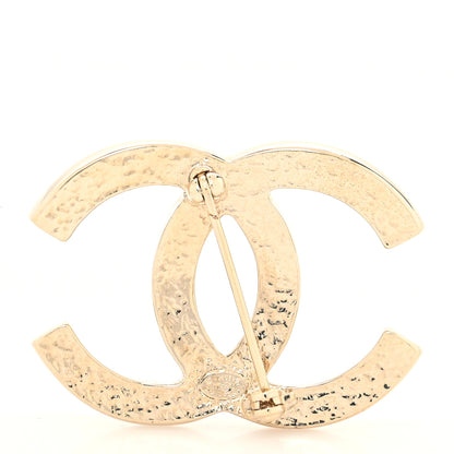Chanel Pearl CC Brooch Light Gold 2 of 3