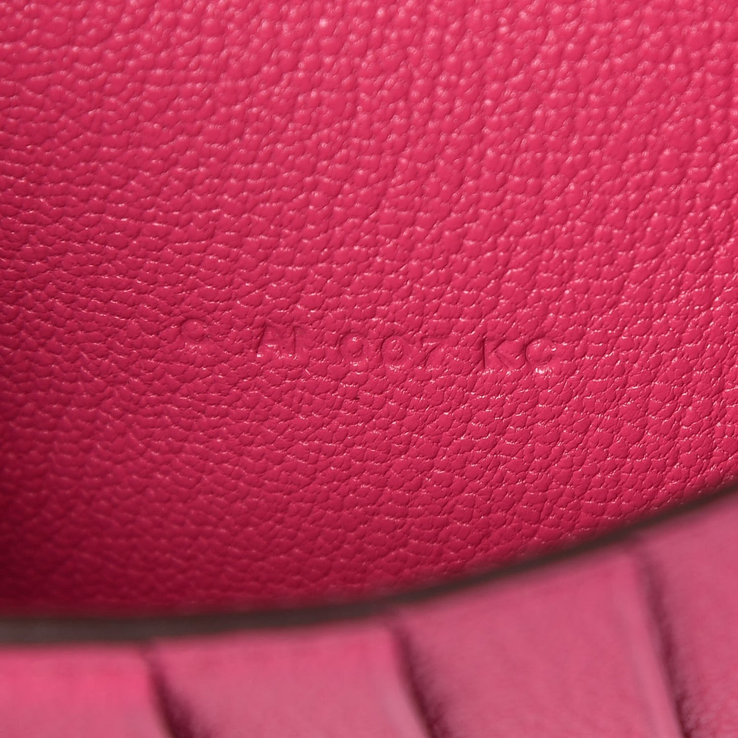 Chevre Mysore Medium Kelly Wallet Rose Shocking