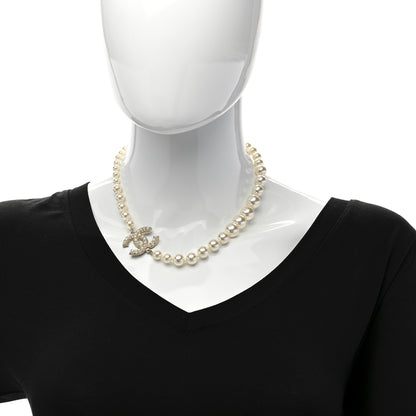Chanel Pearl CC 100th Anniversary Necklace Light Gold 2 of 7