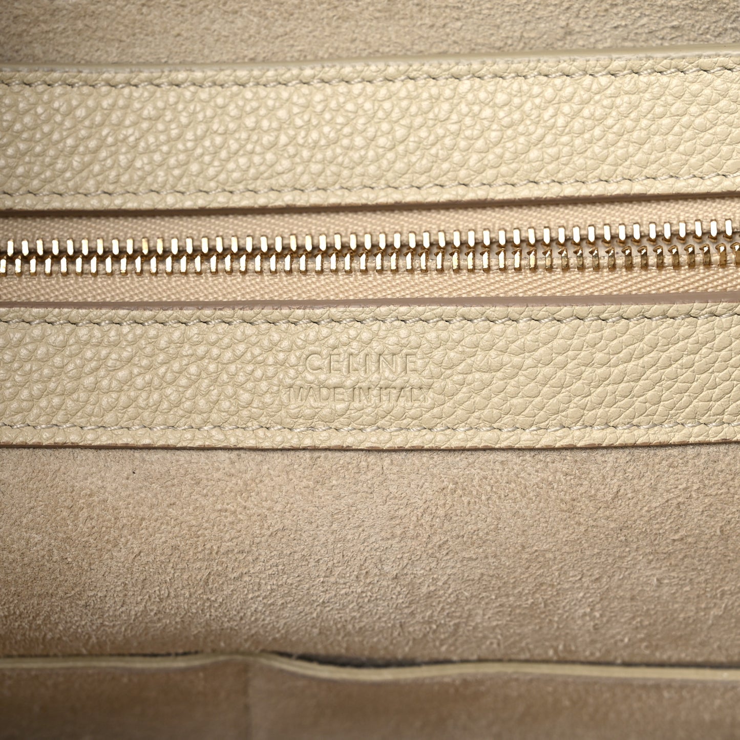 Soft Grained Calfskin Small Belt Cabas Phantom Chalk