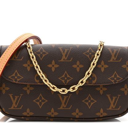 Louis Vuitton Monogram Ivy Wallet On Chain 7 of 10