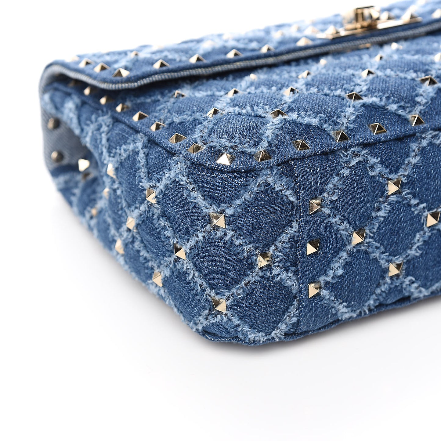 Denim Medium Rockstud Spike Shoulder Bag Denim