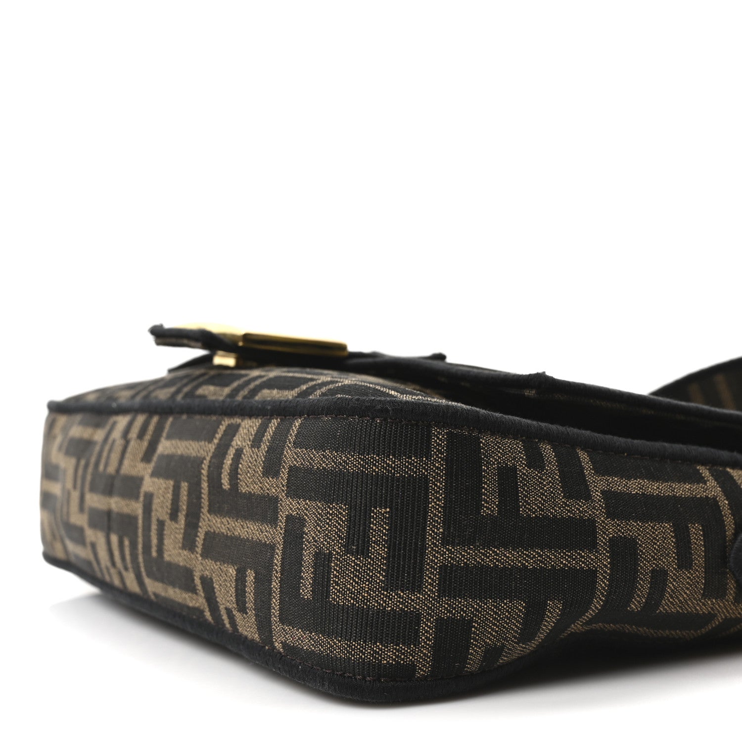 fendi fabric jacquard ff 1974 medium baguette tobacco moro black Fendi Multipocket Baguette Shoulder Bag The bag can be carried by hand or worn either on the shoulder or cross Fendi Fabric Jacquard FF 1974