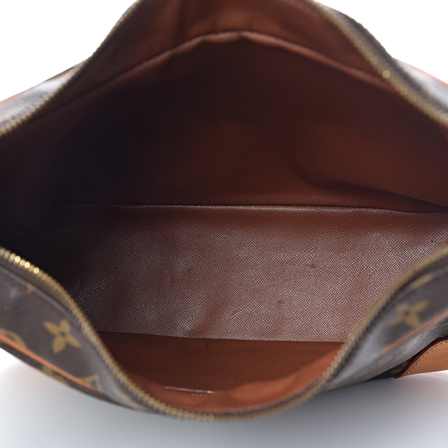 Louis Vuitton Monogram Boulogne 30 7 of 19