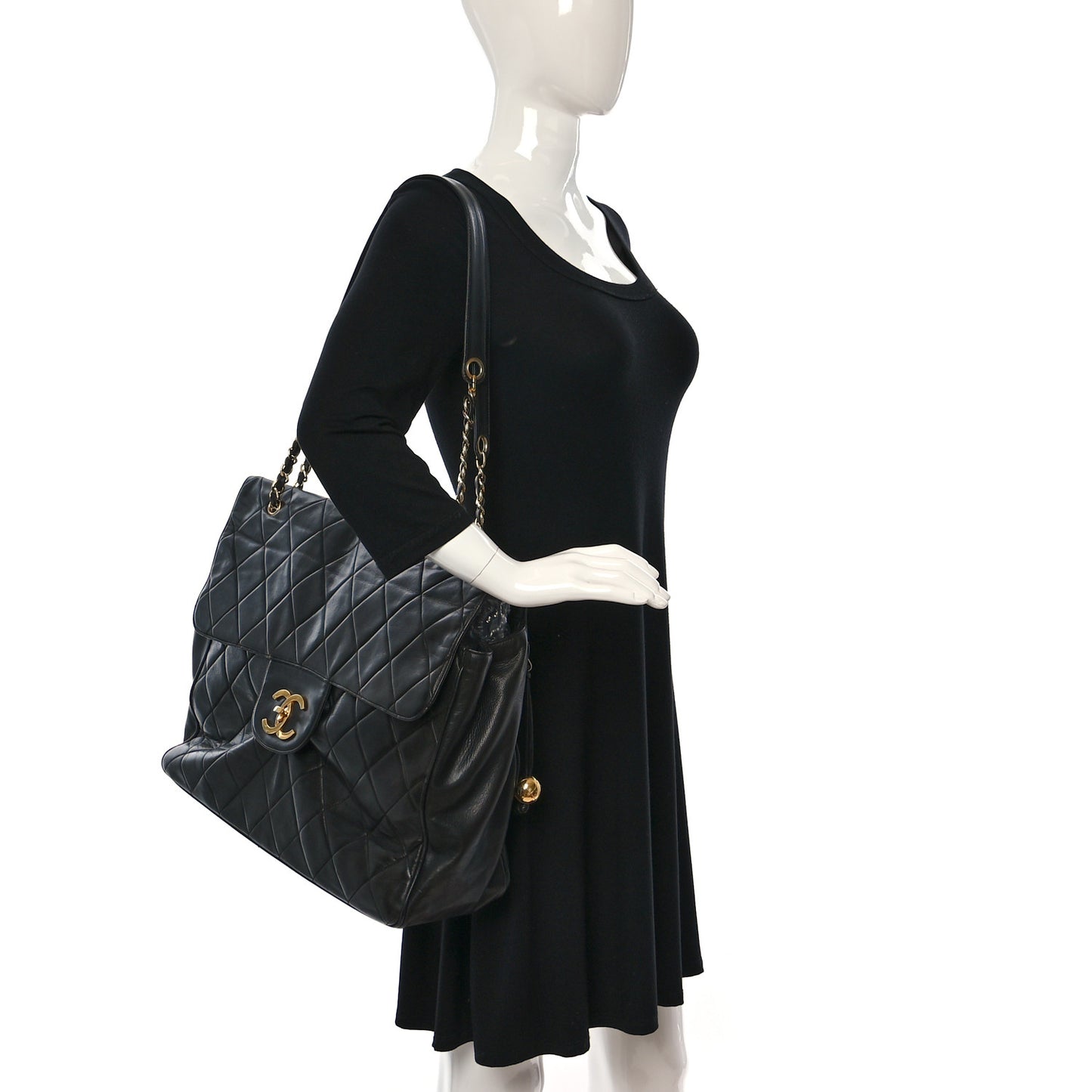 Lambskin Quilted Maxi Flap Black