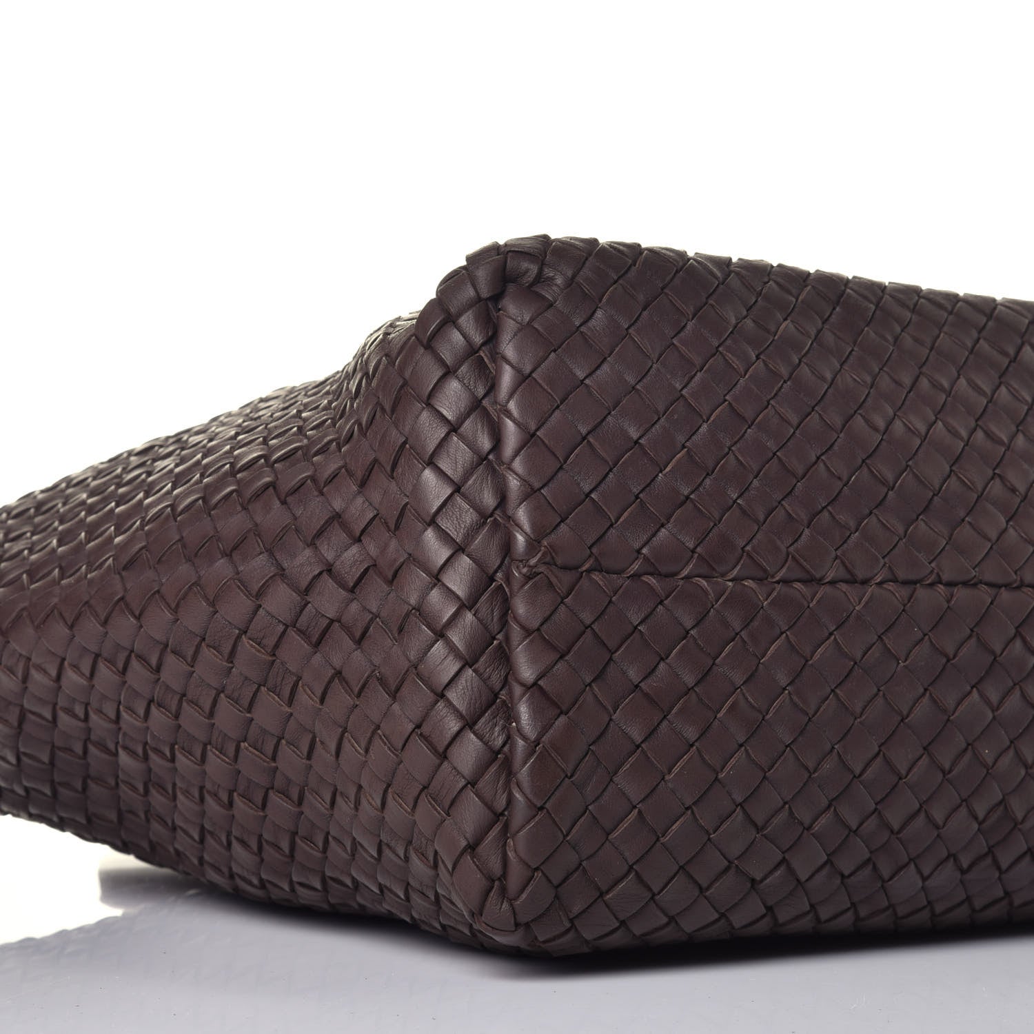 Bottega Veneta Nappa Intrecciato Medium Cabat Ebano 7 of 8