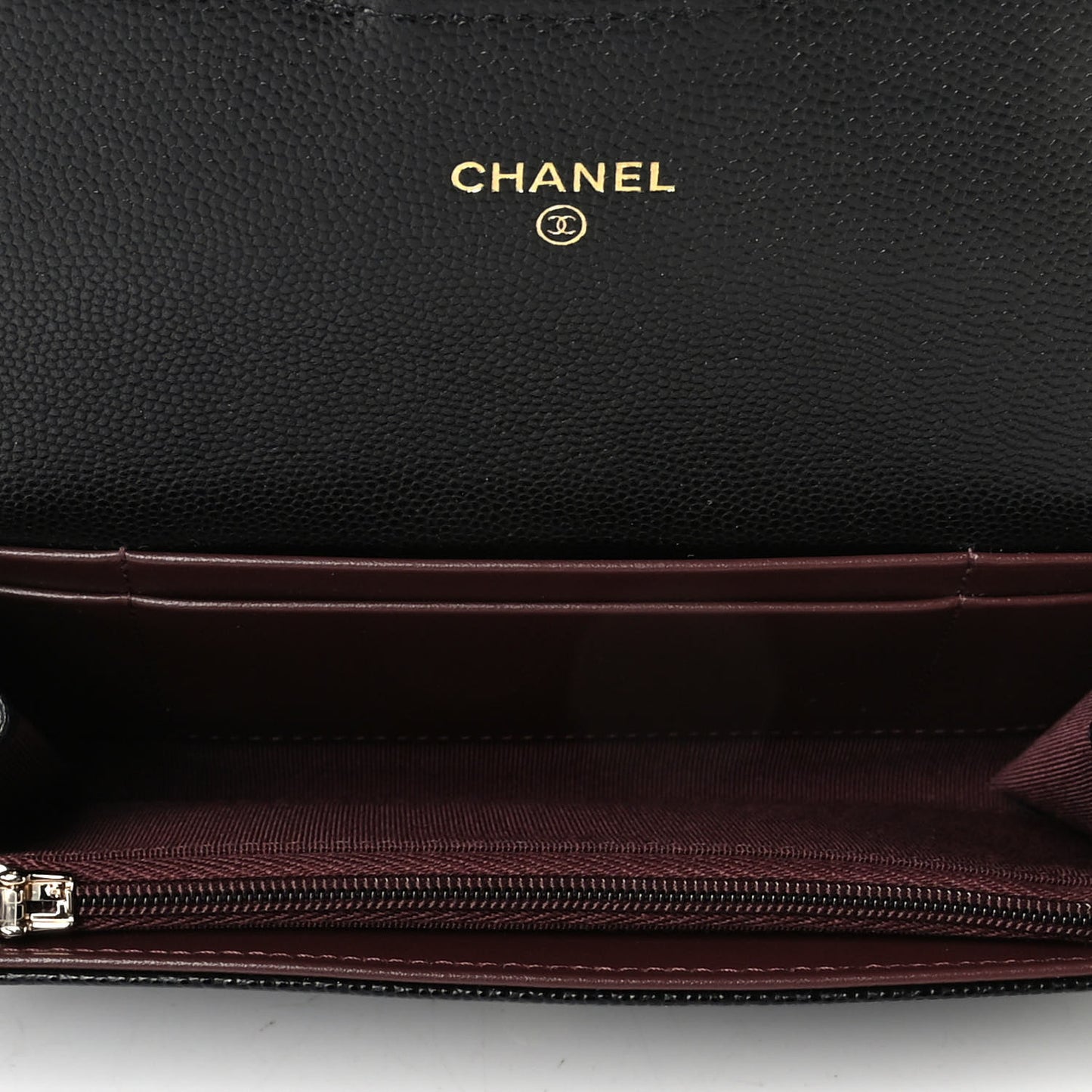 Caviar Quilted Medium Gusset Flap Wallet Black