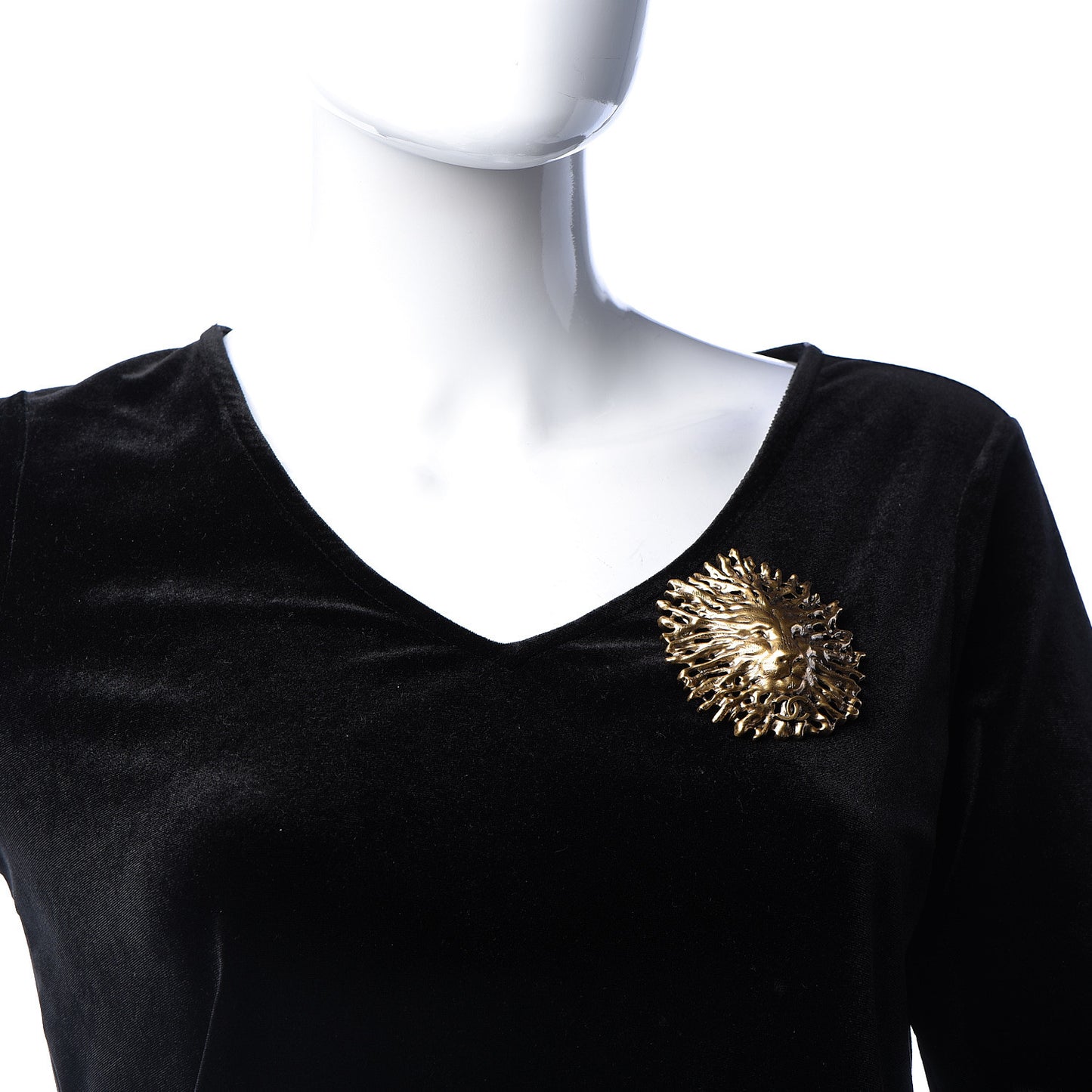 CC Lion Brooch Gold
