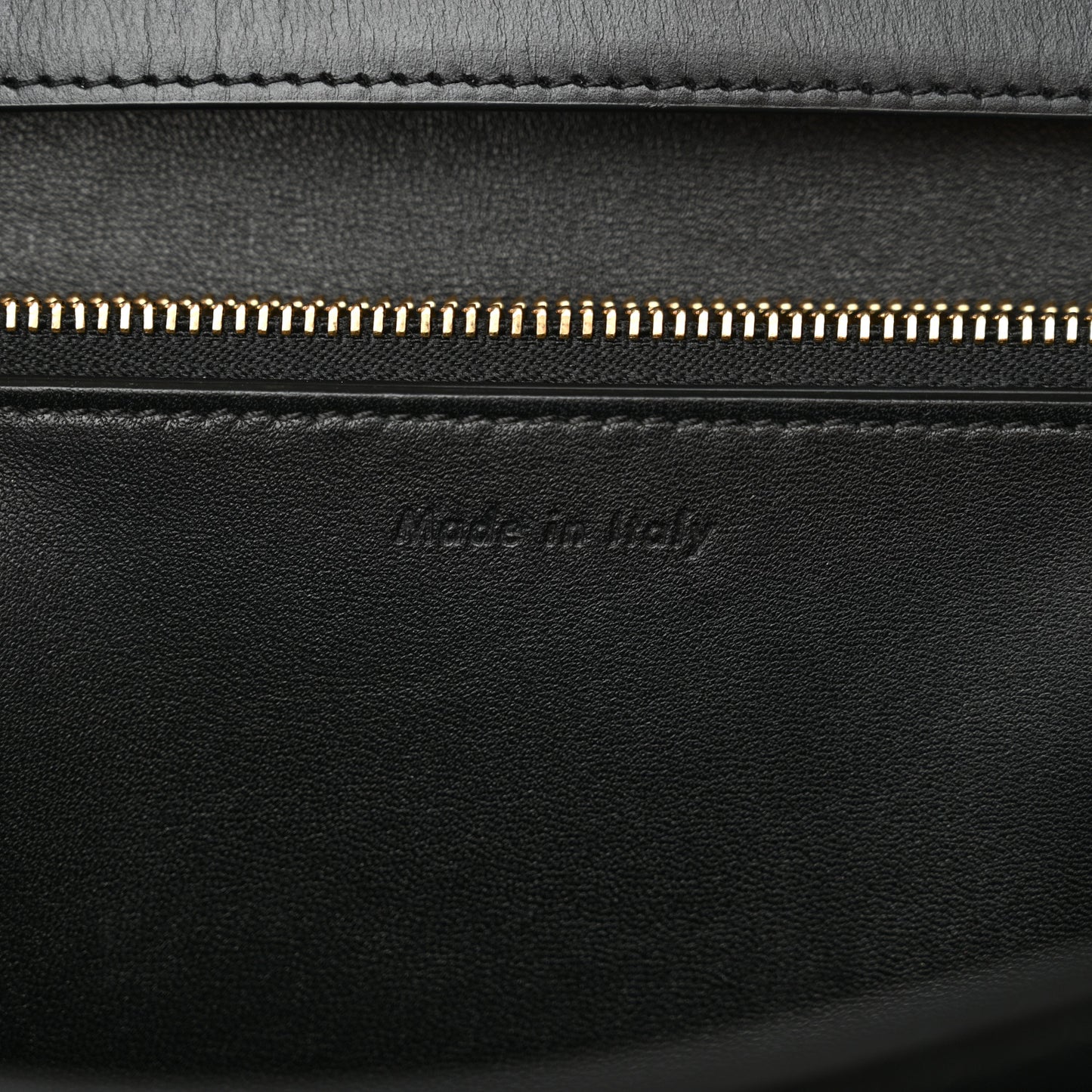 Box Calfskin Medium Classic Box Flap Bag Black