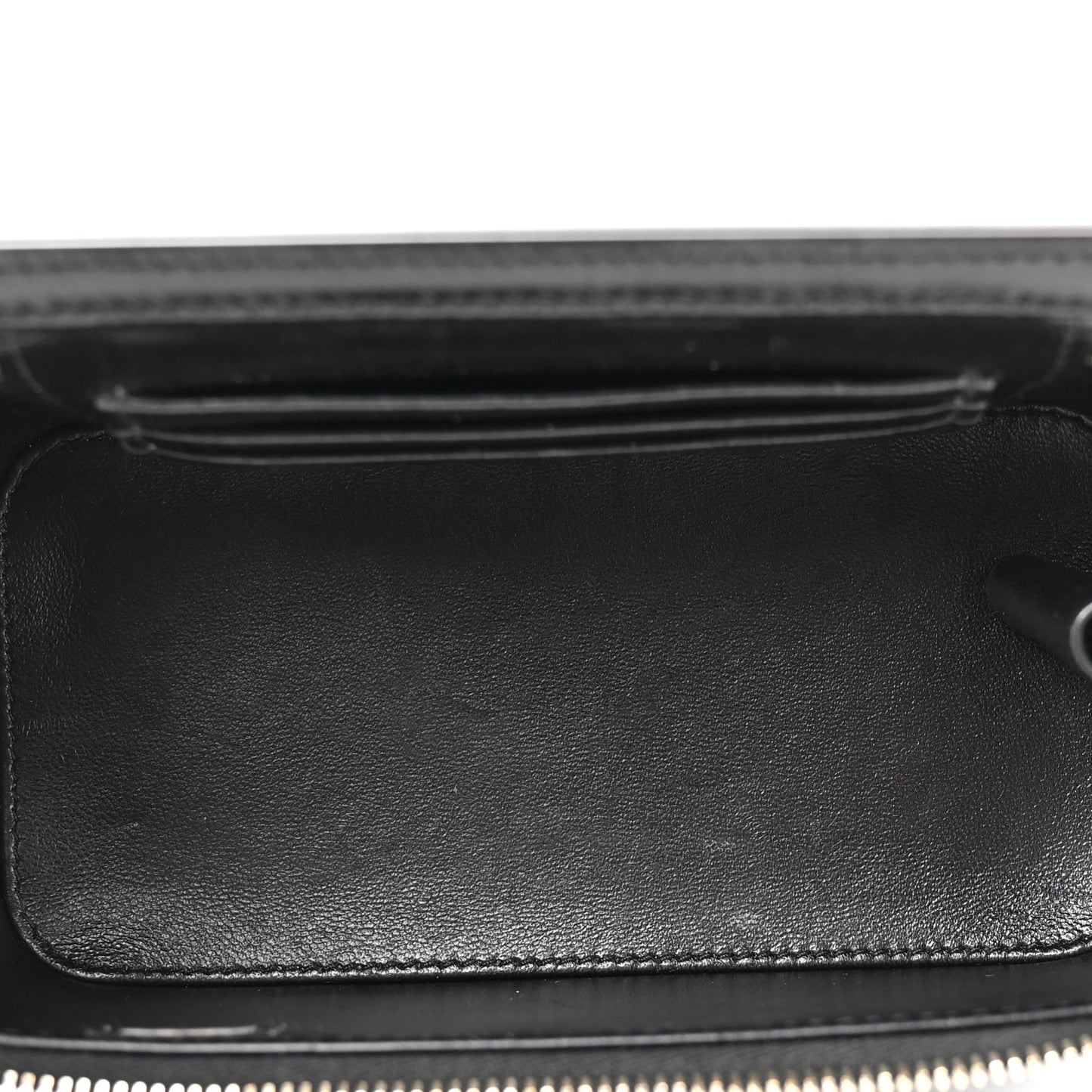 Lambskin Quilted Small Top Handle Vanity Case With Chain Black
