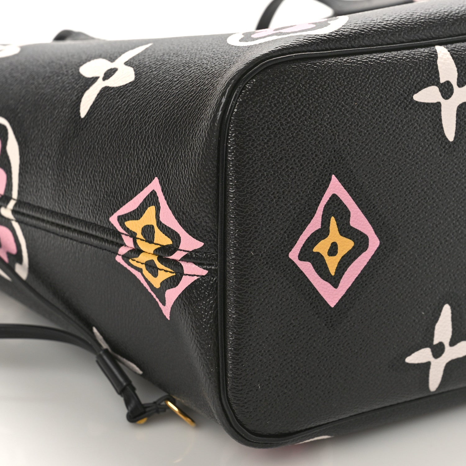 Louis Vuitton Monogram Giant Wild at Heart Neverfull MM Black 8 of 9