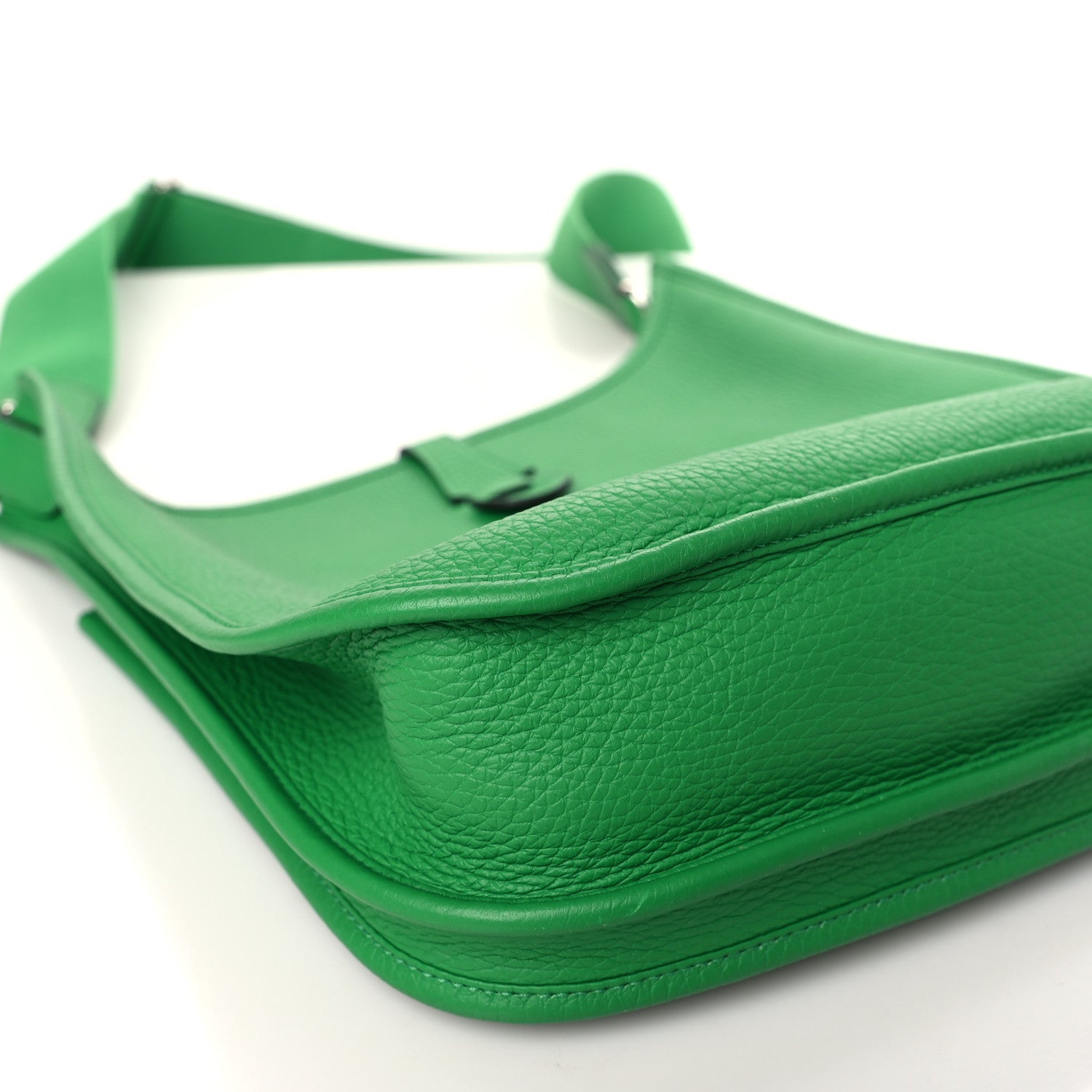 Hermes Taurillon Clemence Evelyne III PM Bambou 8 of 9