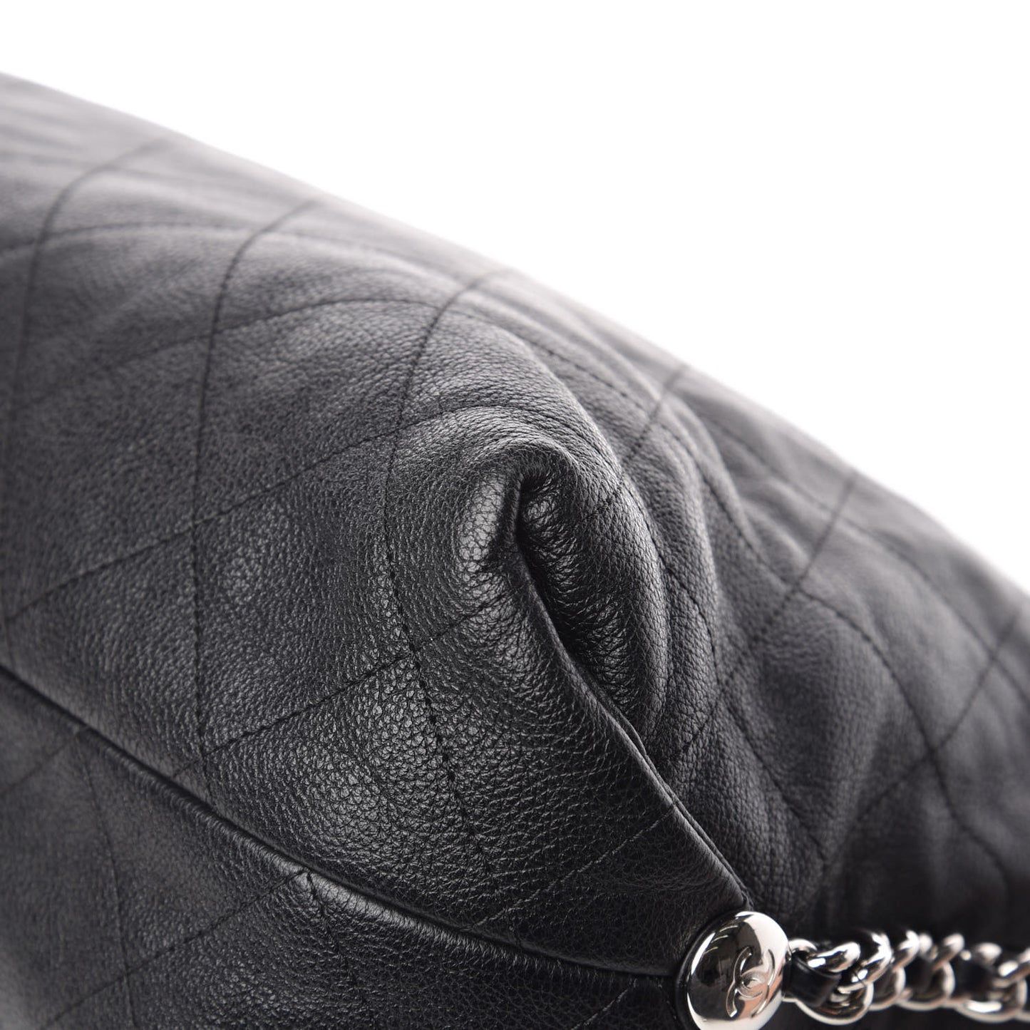 Grained Calfskin Stitched Large Braided With Style Flap Black