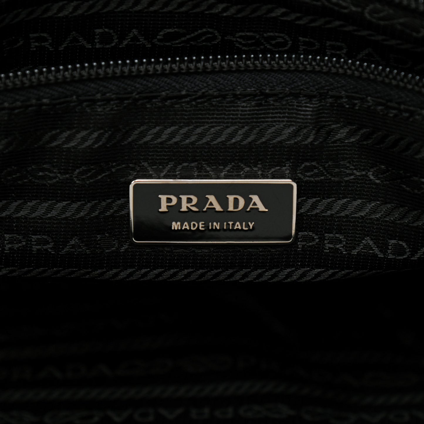 Tessuto Nylon Saffiano Messenger Satchel Black