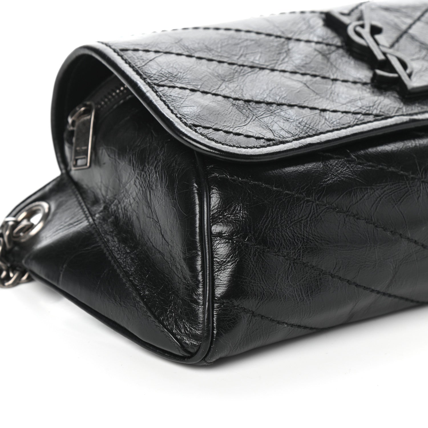 Saint Laurent Crinkled Calfskin Matelasse Monogram Niki Body Bag Black 8 of 9