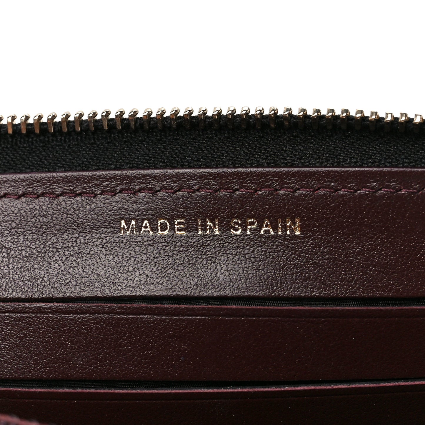 Caviar Quilted Medium Zip Around Wallet Black