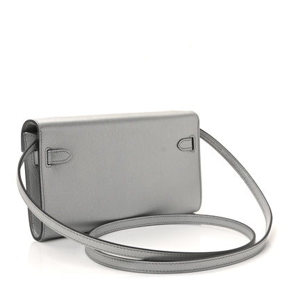 Hermes Metallic Chevre Chamkilight Kelly Wallet To Go Argent 3 of 10
