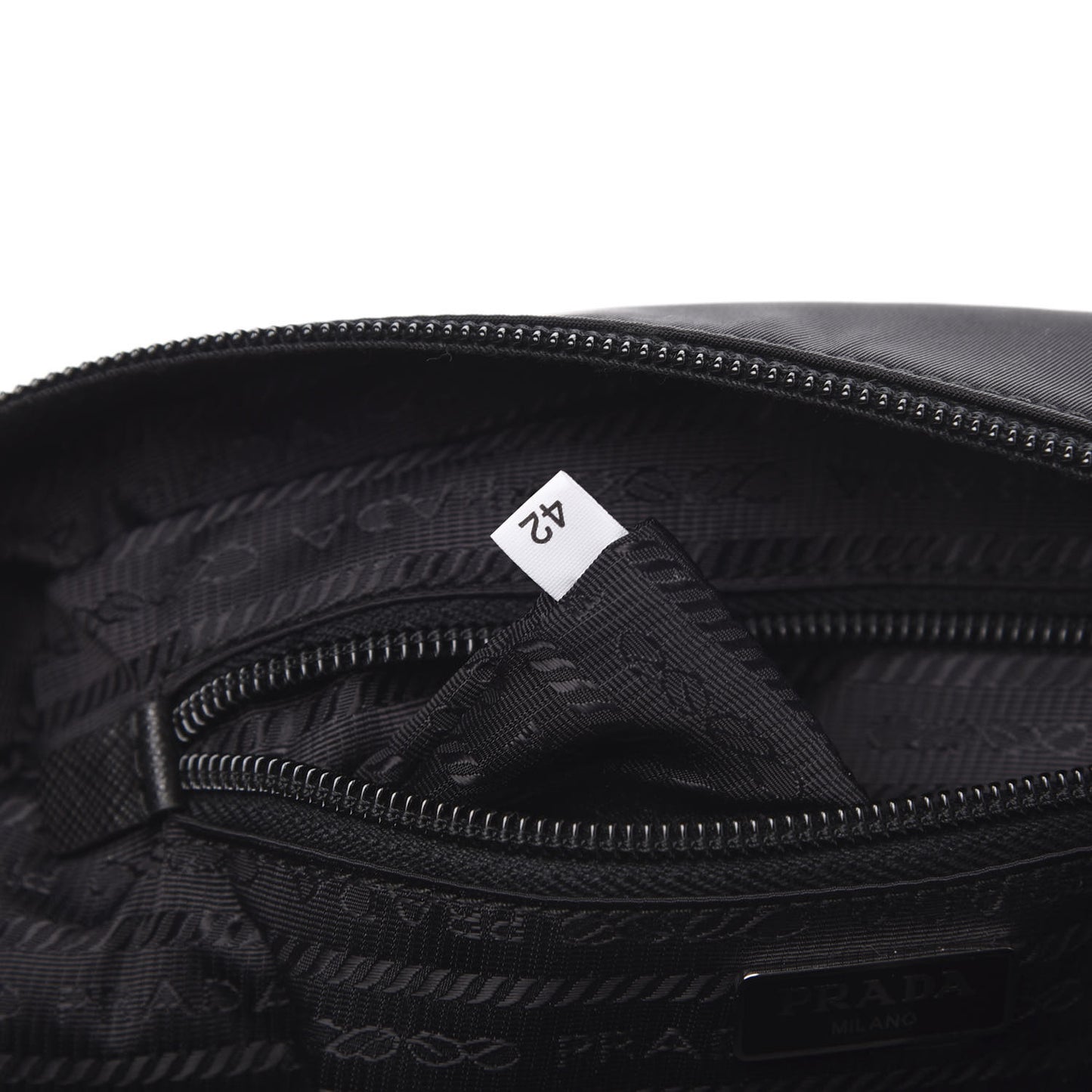 Tessuto Nylon Wristlet Black