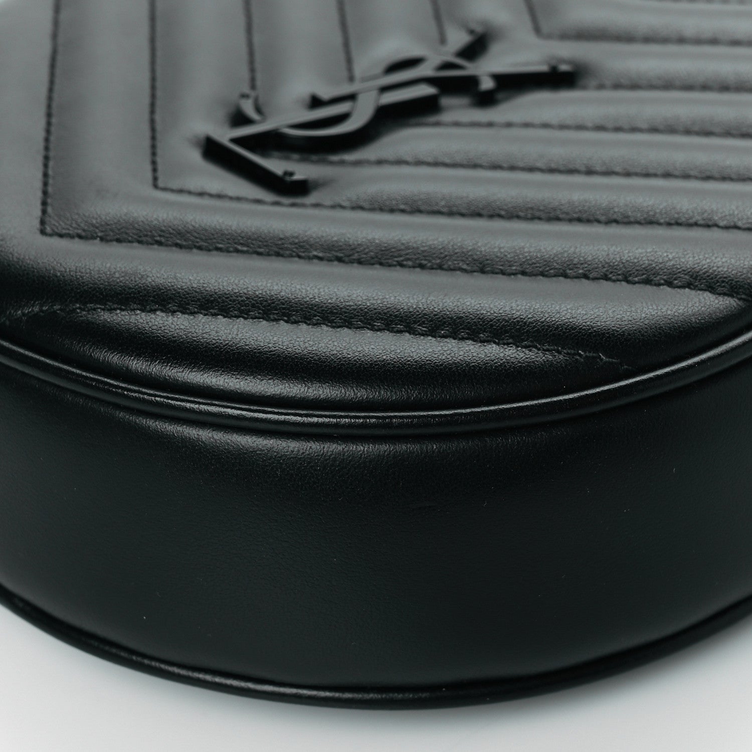 Saint Laurent Calfskin Matelasse Chevron Round Vinyle Camera Bag Black 10 of 10