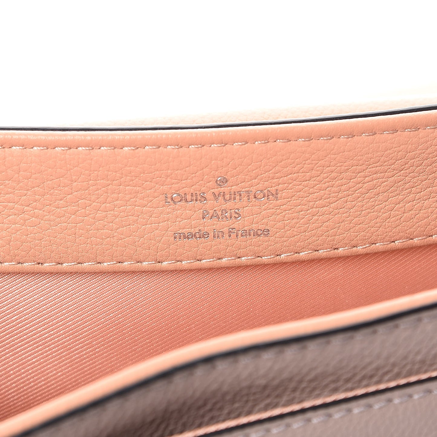 Calfskin Lockme II Chain Bag BB Venus Pink Black Magnolia