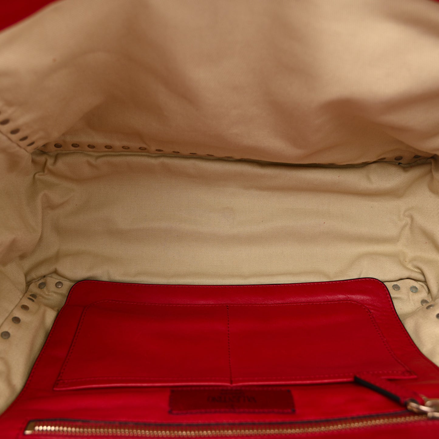 Vitello Medium Rockstud Tote Rosso Valentino