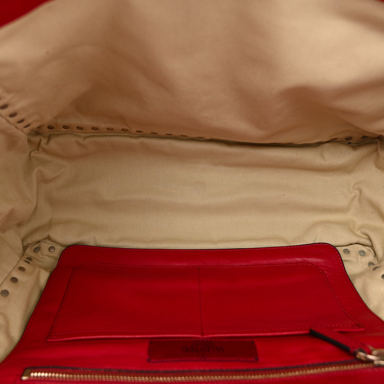 Valentino Garavani Vitello Medium Rockstud Tote Rosso Valentino 5 of 11